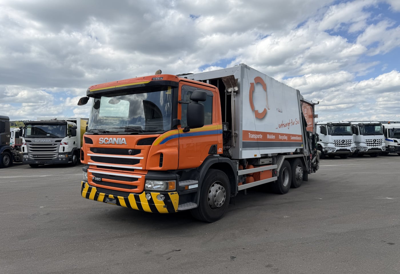 MOTO6625_2891400 vehicle image