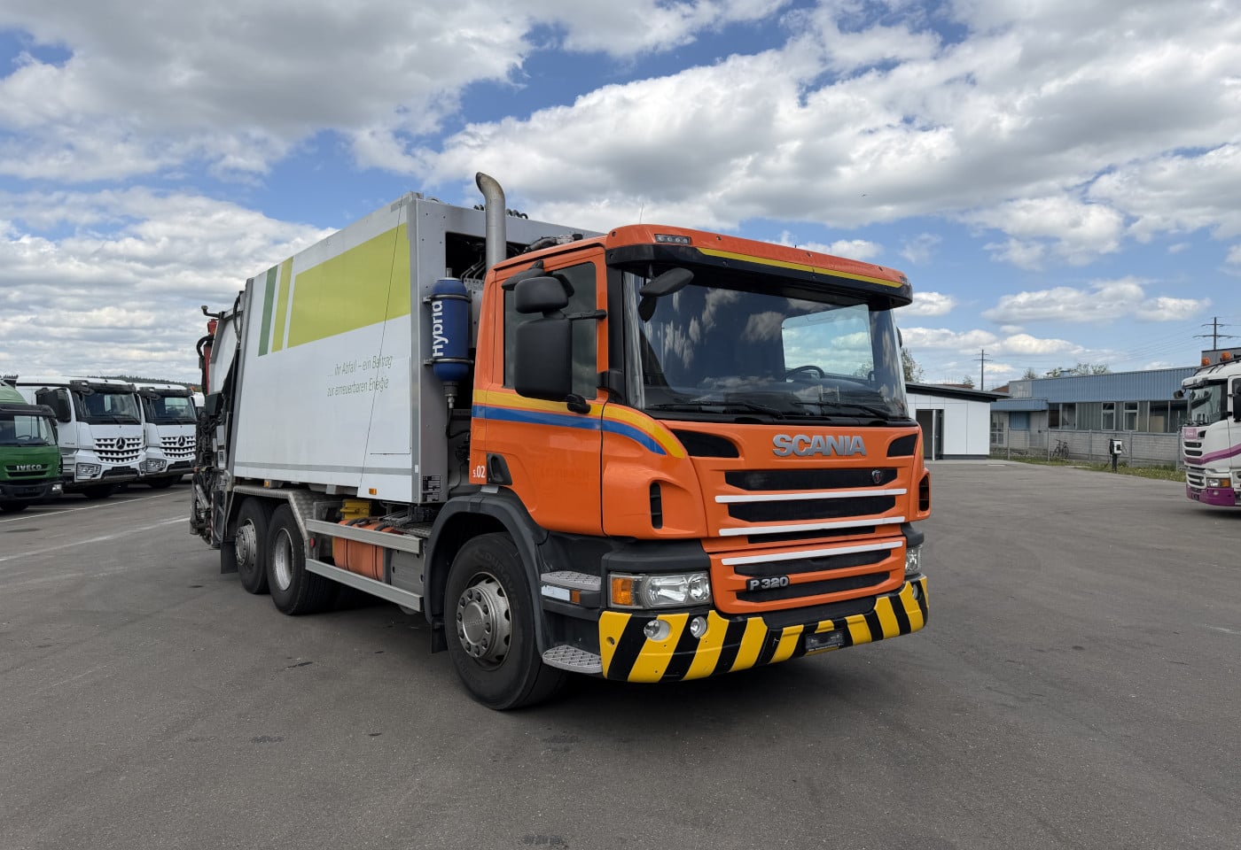 MOTO6625_2891400 vehicle image