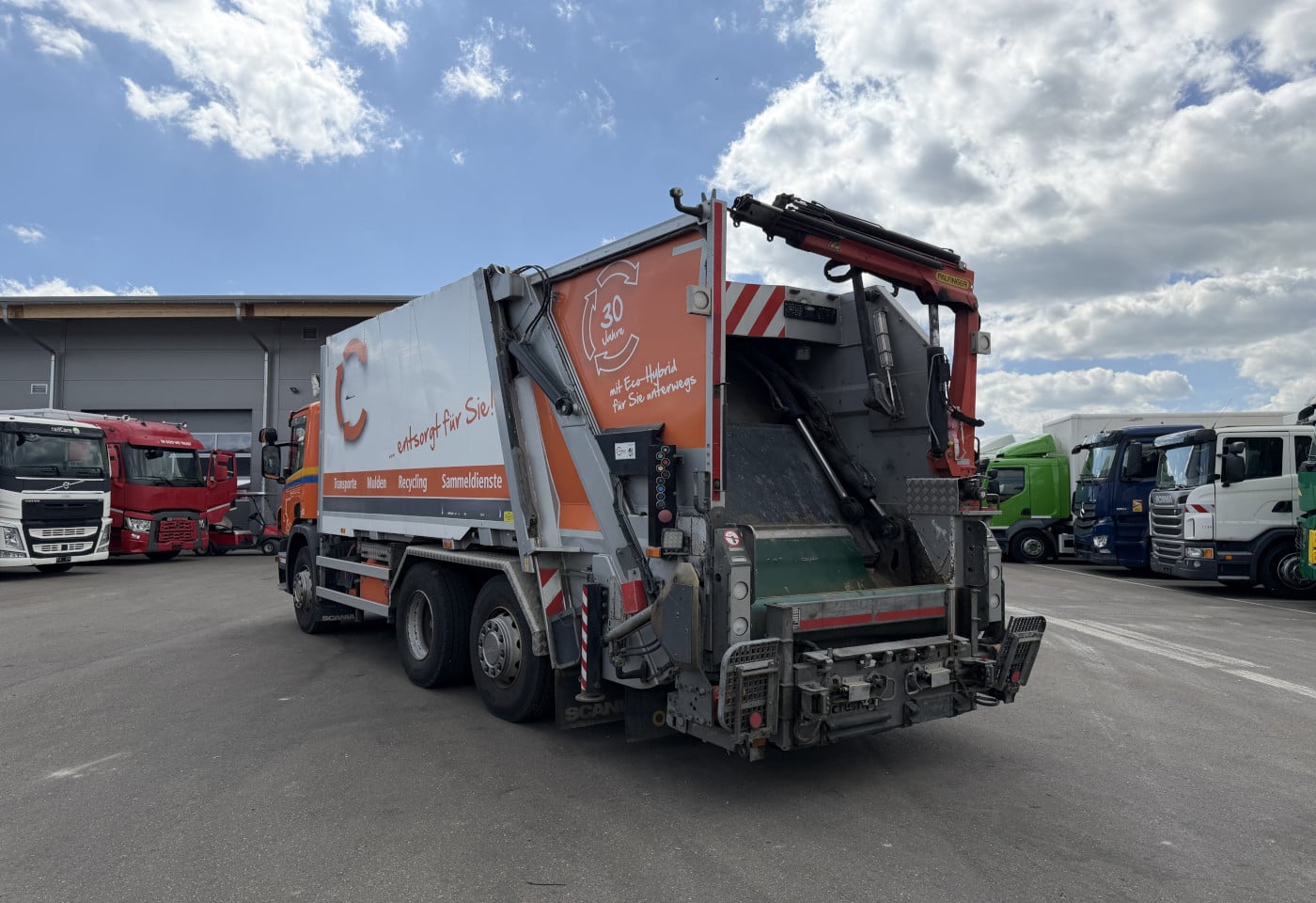 MOTO6625_2891400 vehicle image