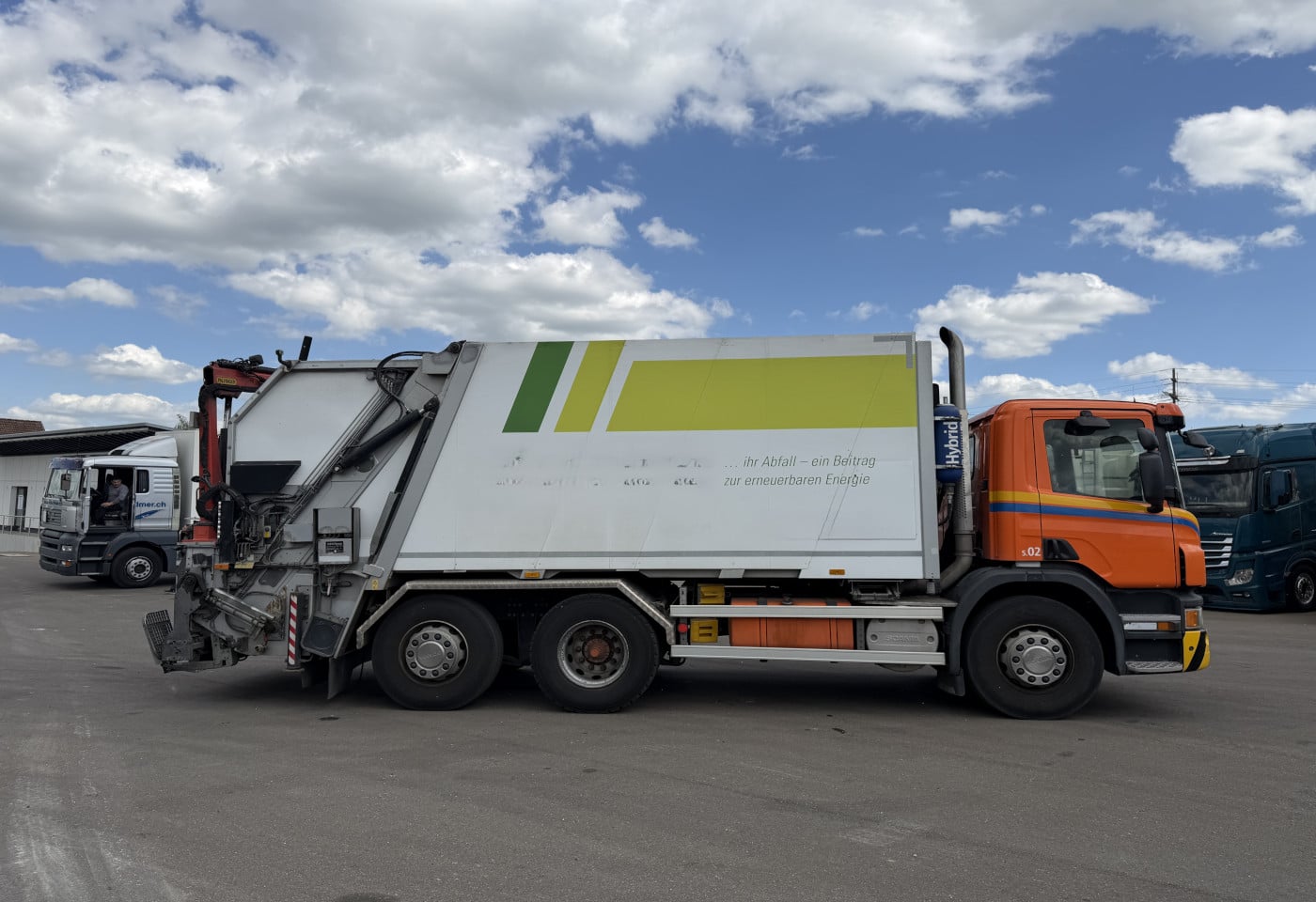 MOTO6625_2891400 vehicle image