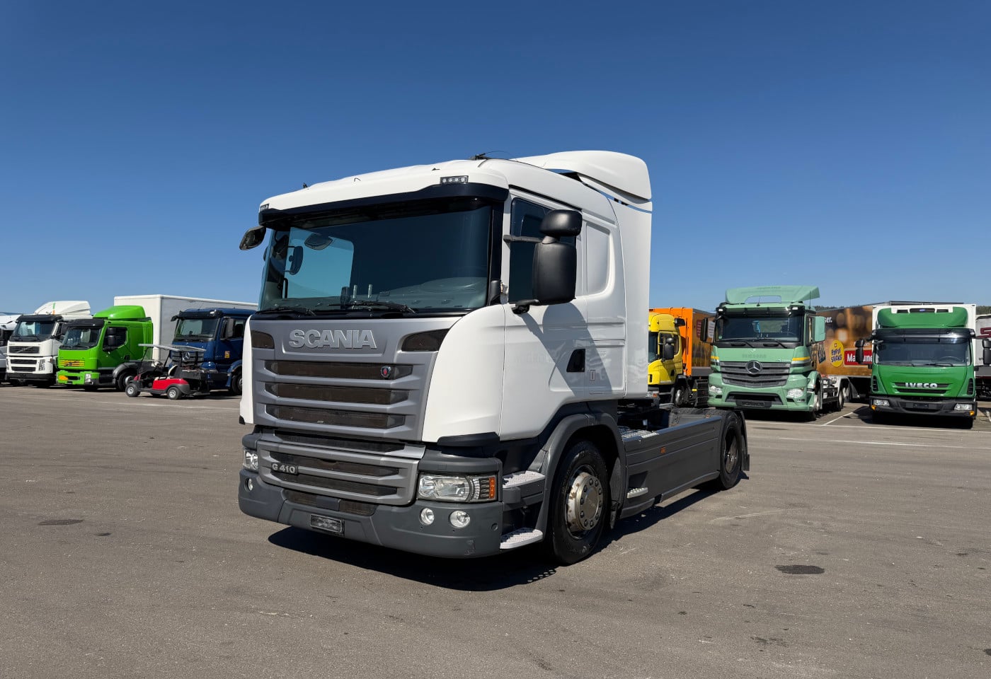 MOTO6625_2892596 vehicle image