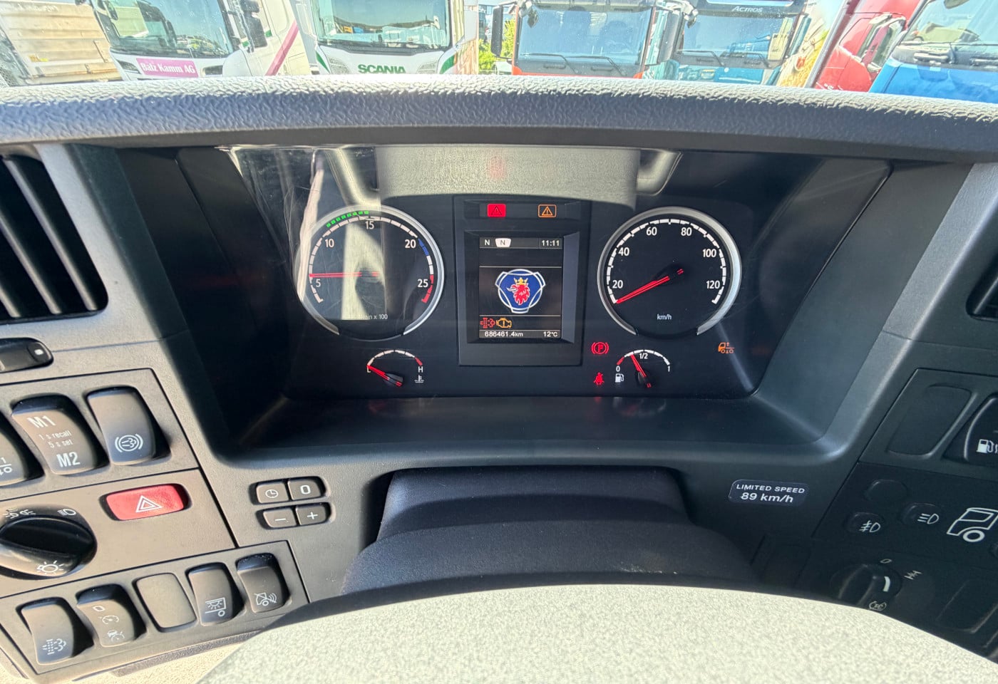 MOTO6625_2892596 vehicle image