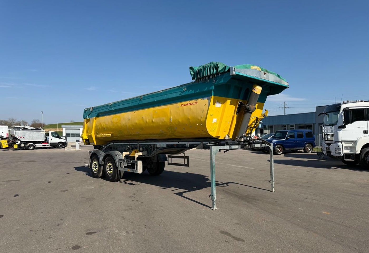 MOTO6625_2856463 vehicle image