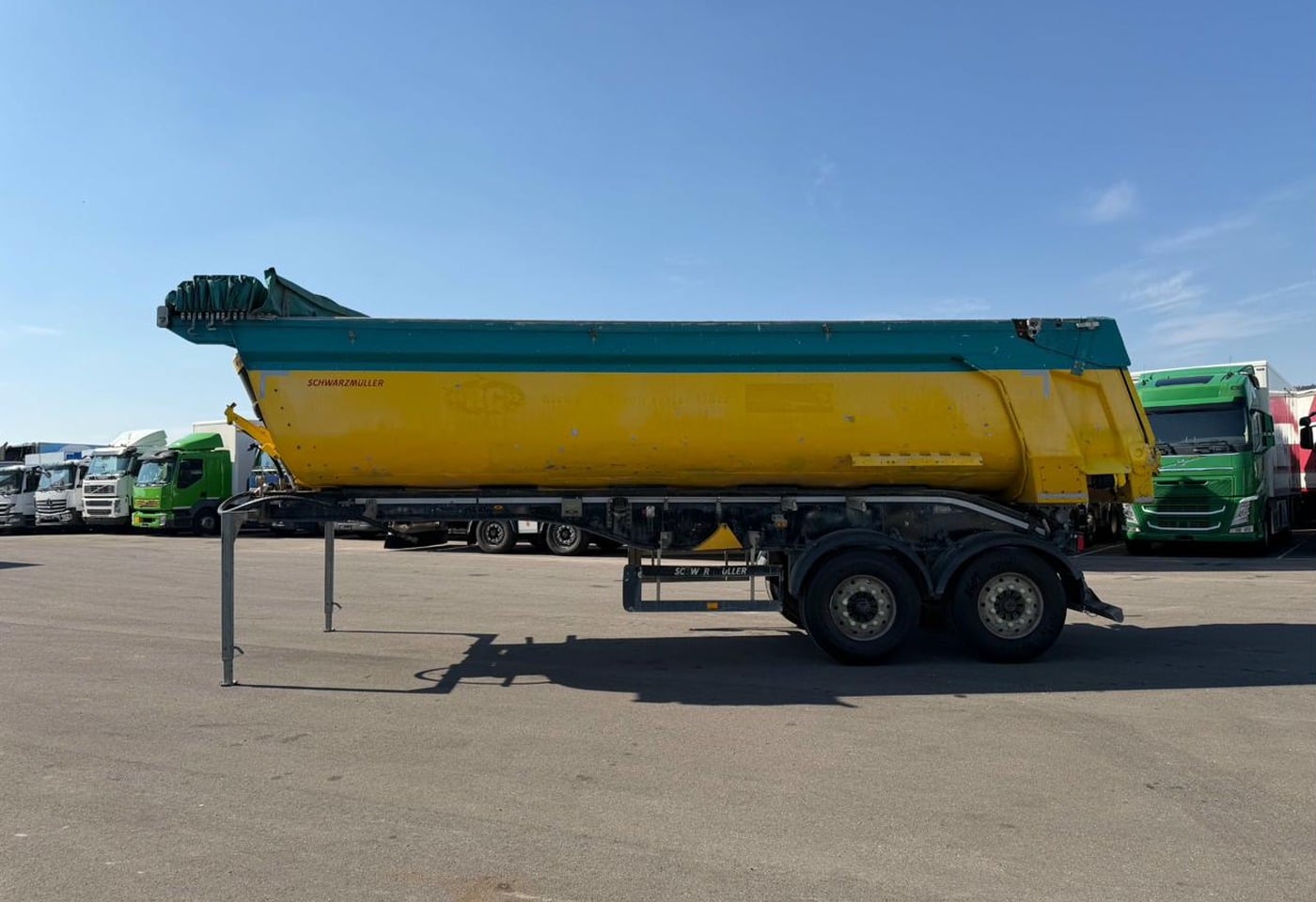 MOTO6625_2856463 vehicle image