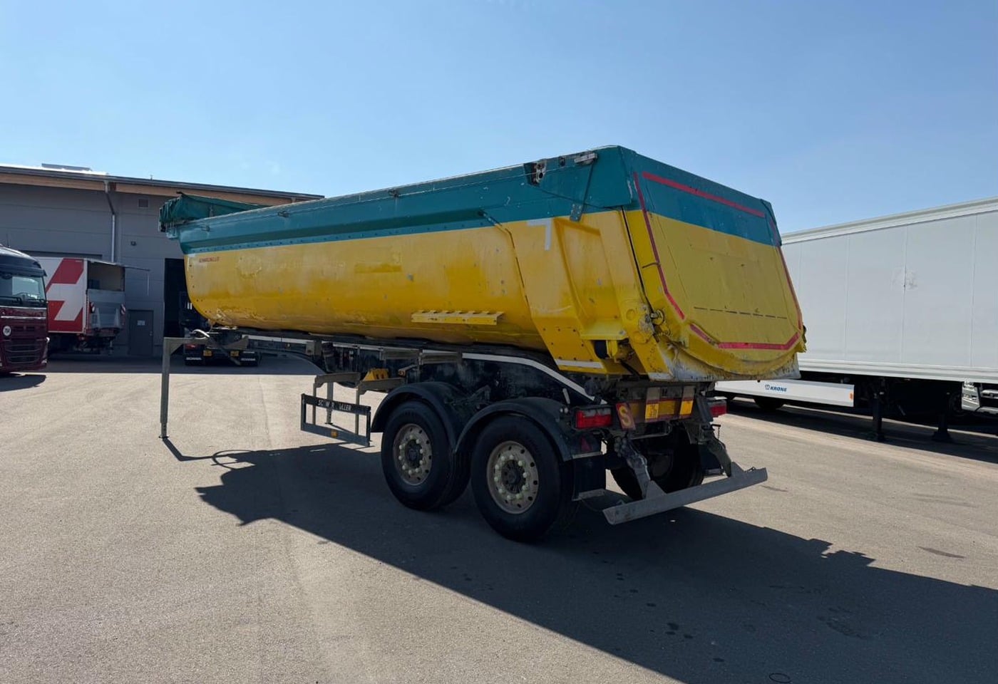 MOTO6625_2856463 vehicle image