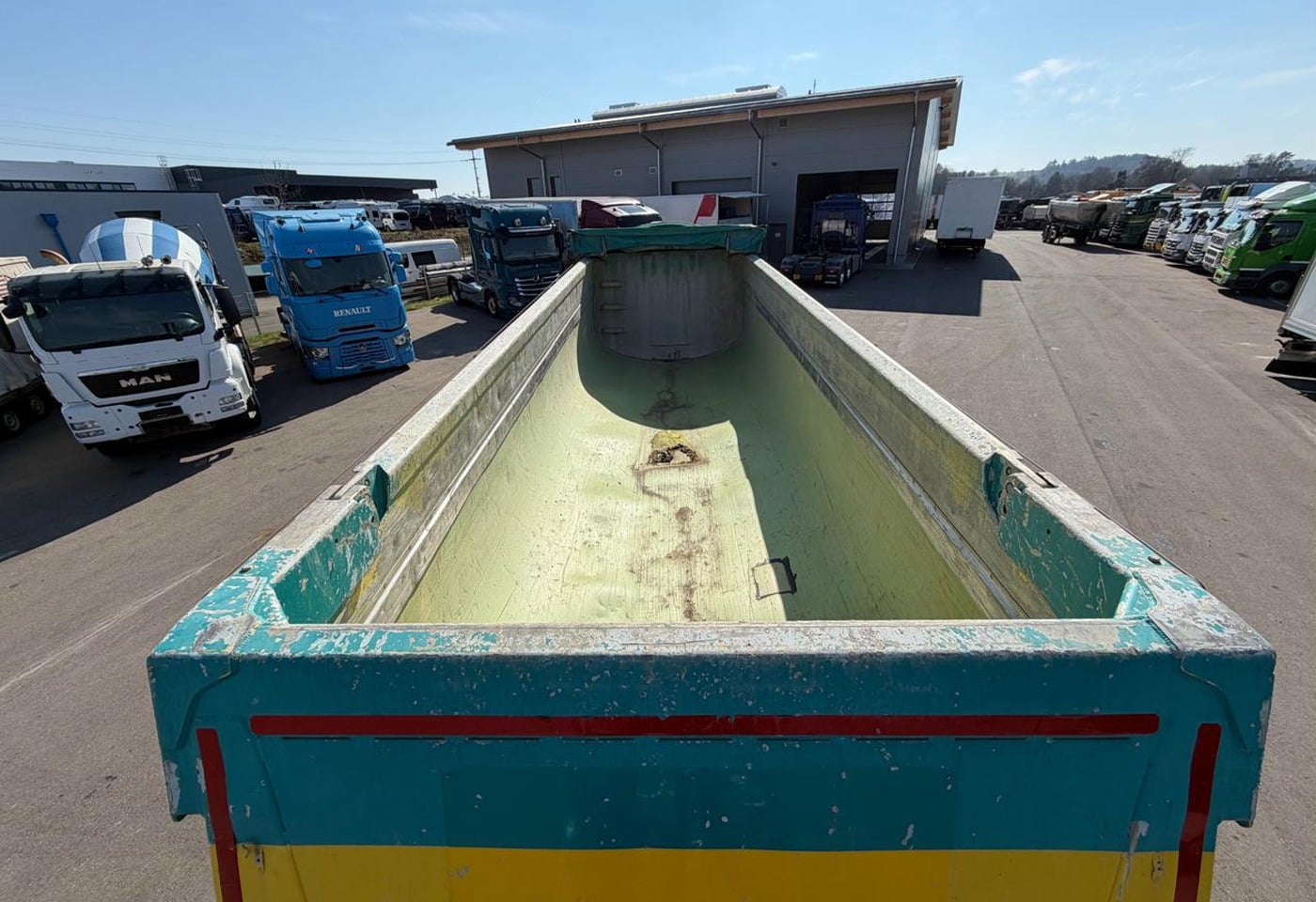 MOTO6625_2856463 vehicle image