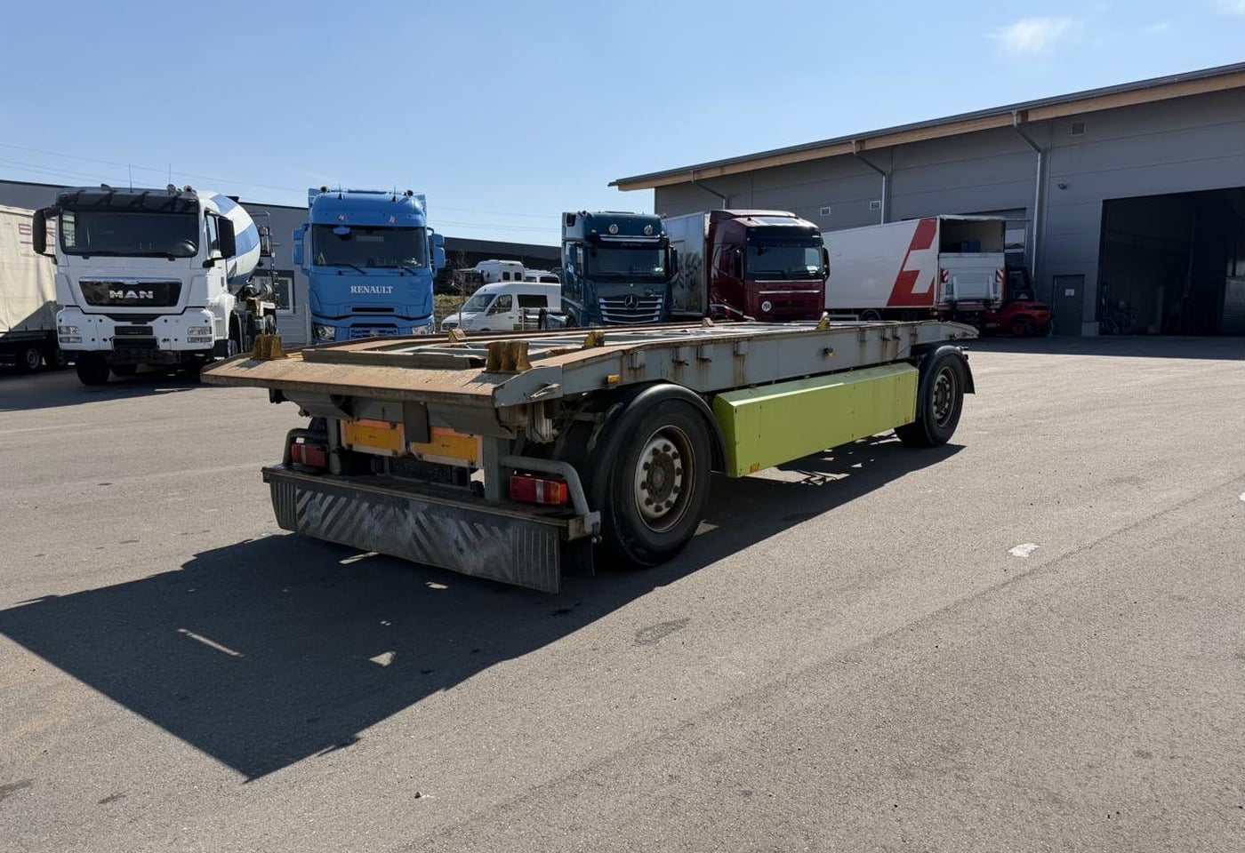 MOTO6625_2856699 vehicle image