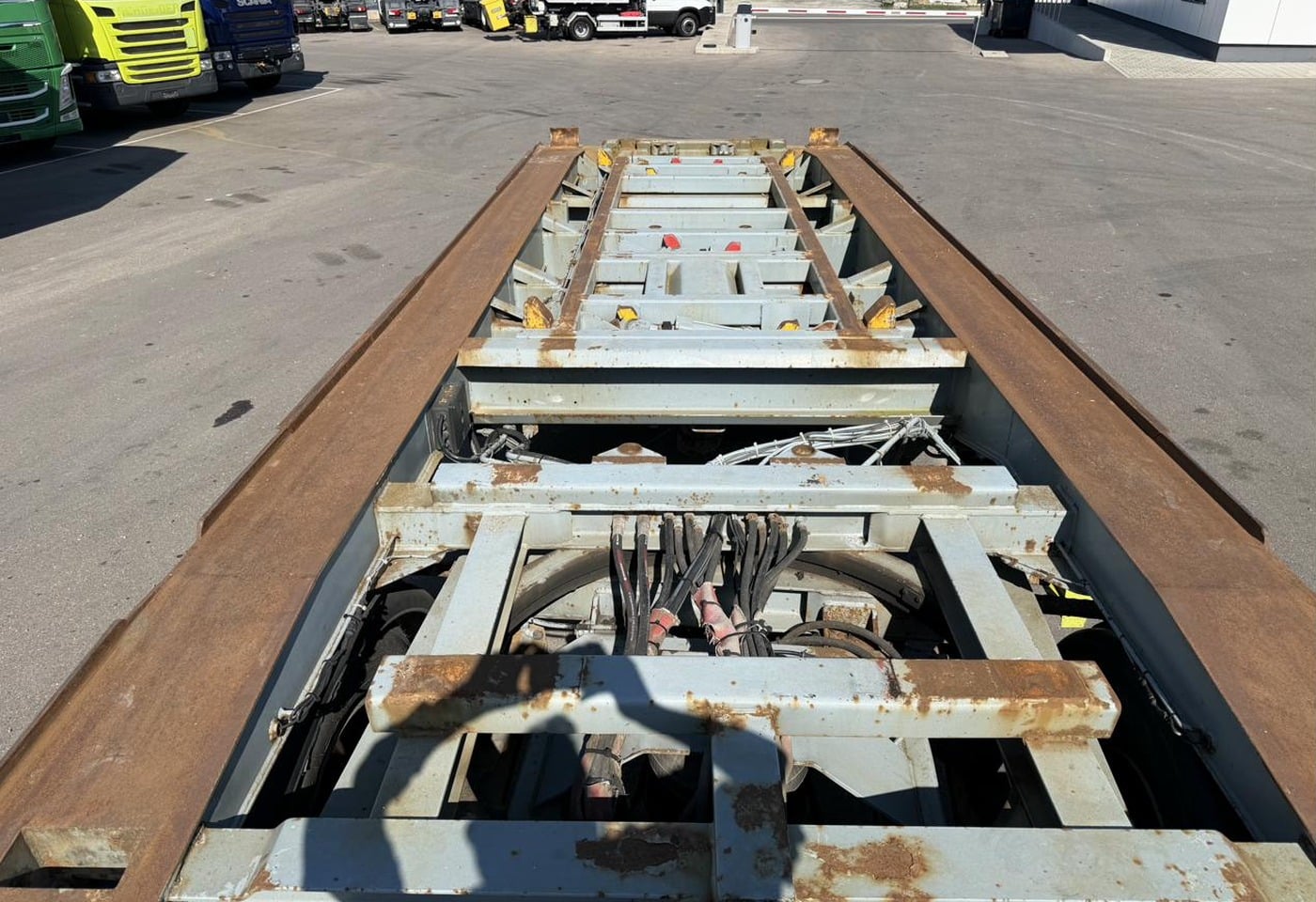 MOTO6625_2856699 vehicle image