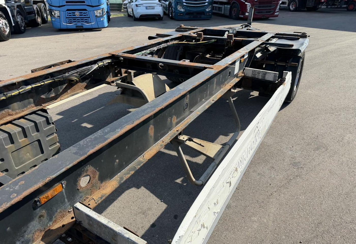 MOTO6625_2859279 vehicle image