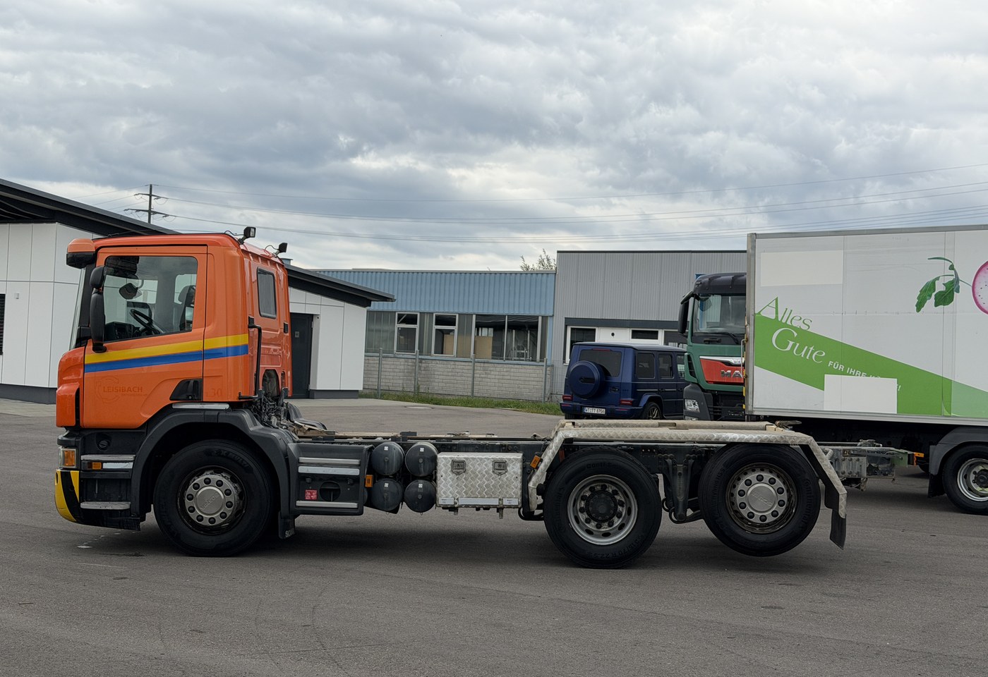 MOTO6625_3039074 vehicle image