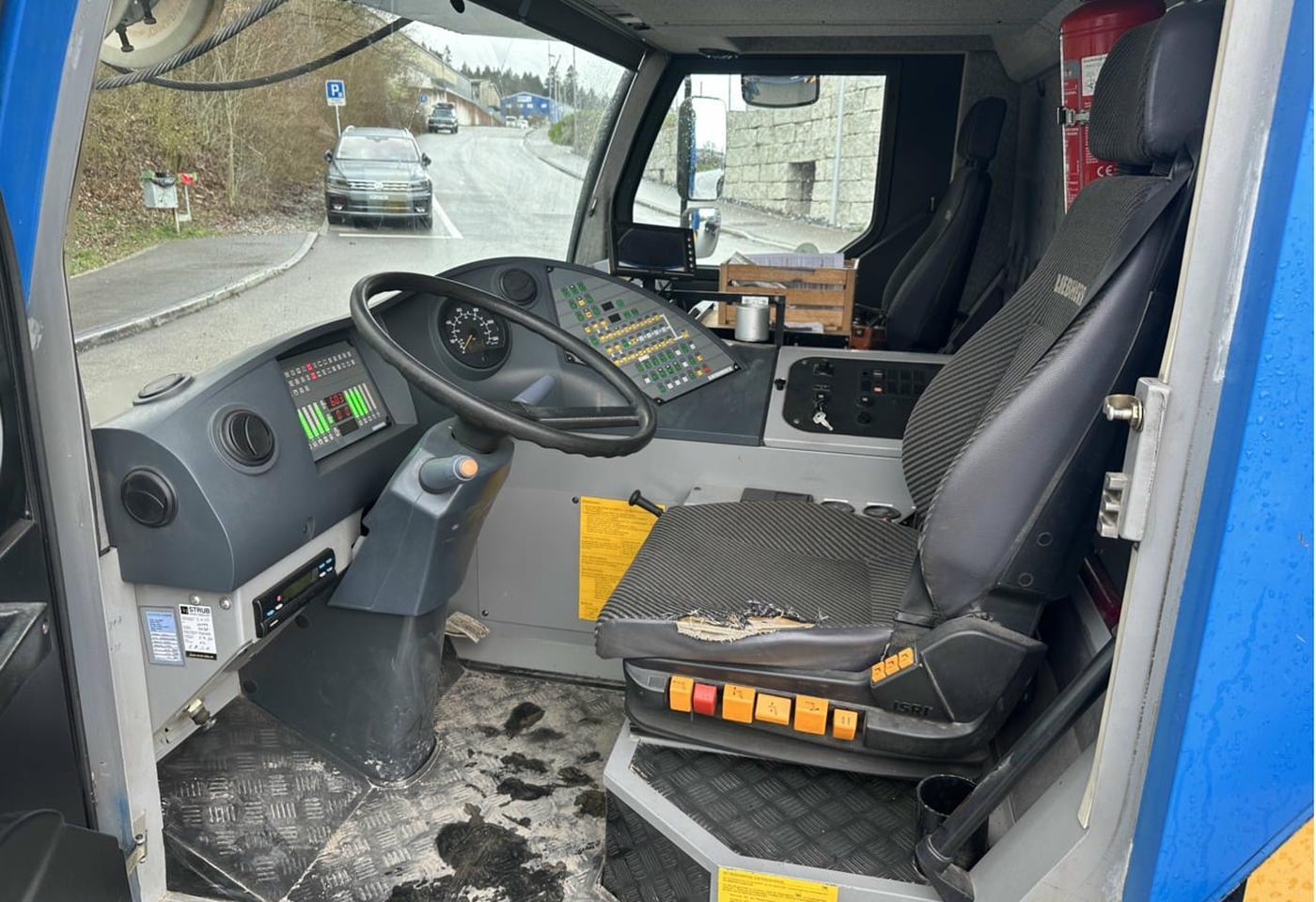 MOTO6625_2865765 vehicle image