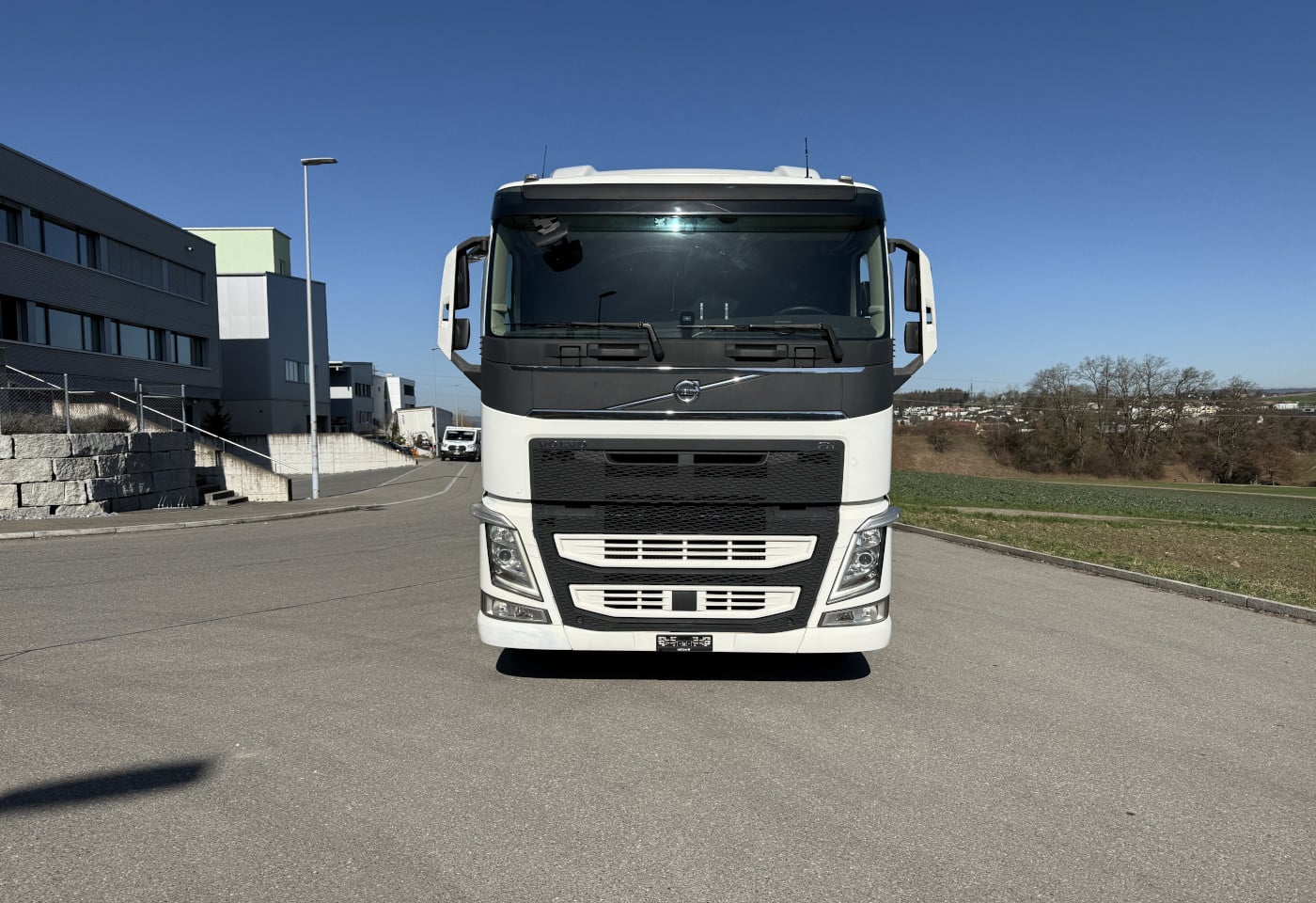 MOTO6625_2837922 vehicle image