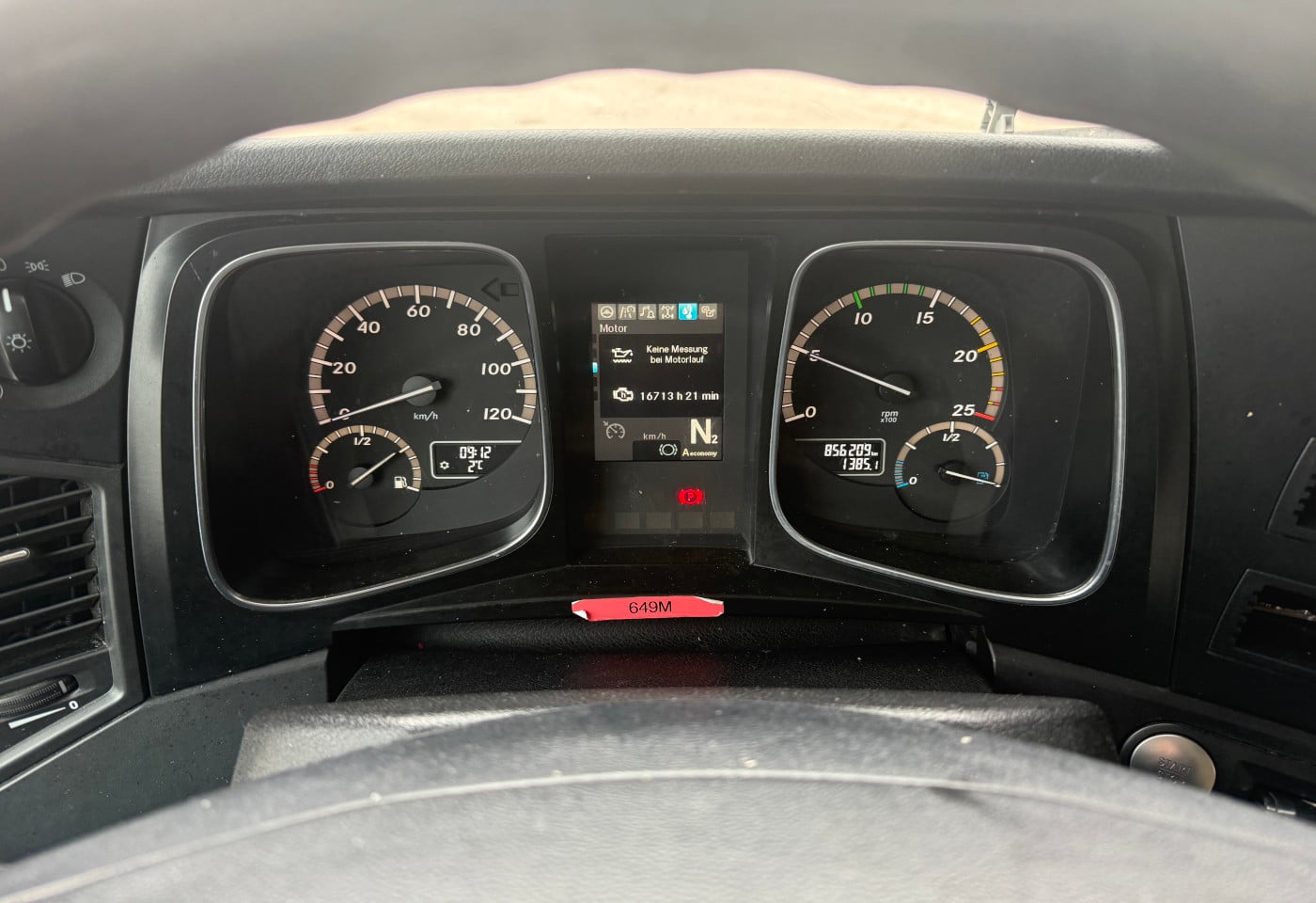 MOTO6625_2837928 vehicle image