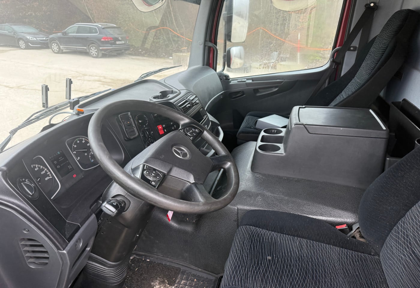 MOTO6625_2838280 vehicle image