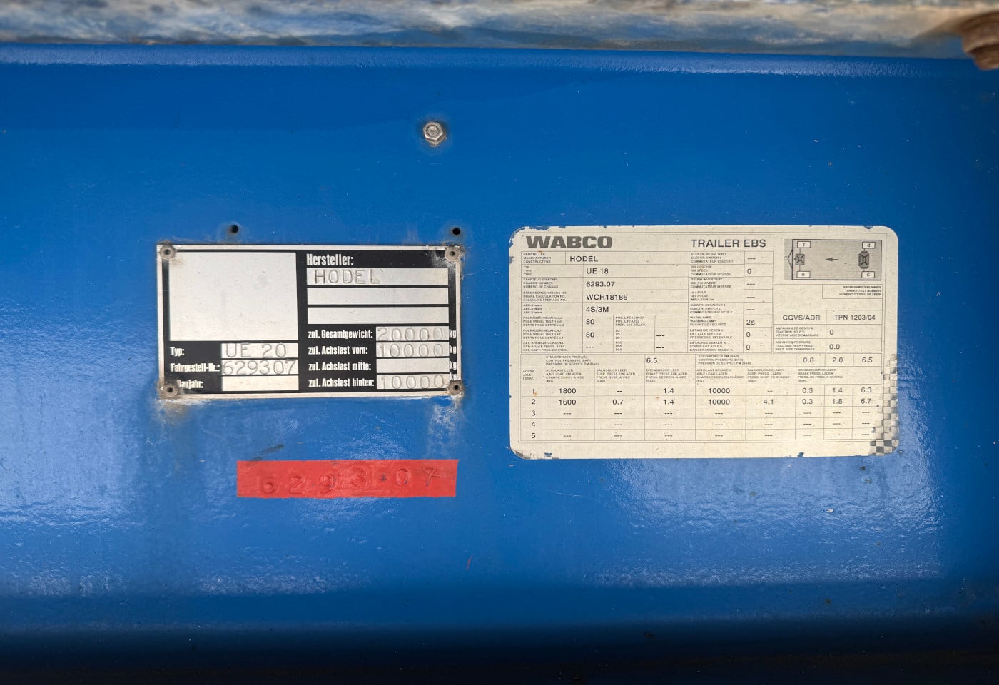 MOTO6625_2837926 vehicle image