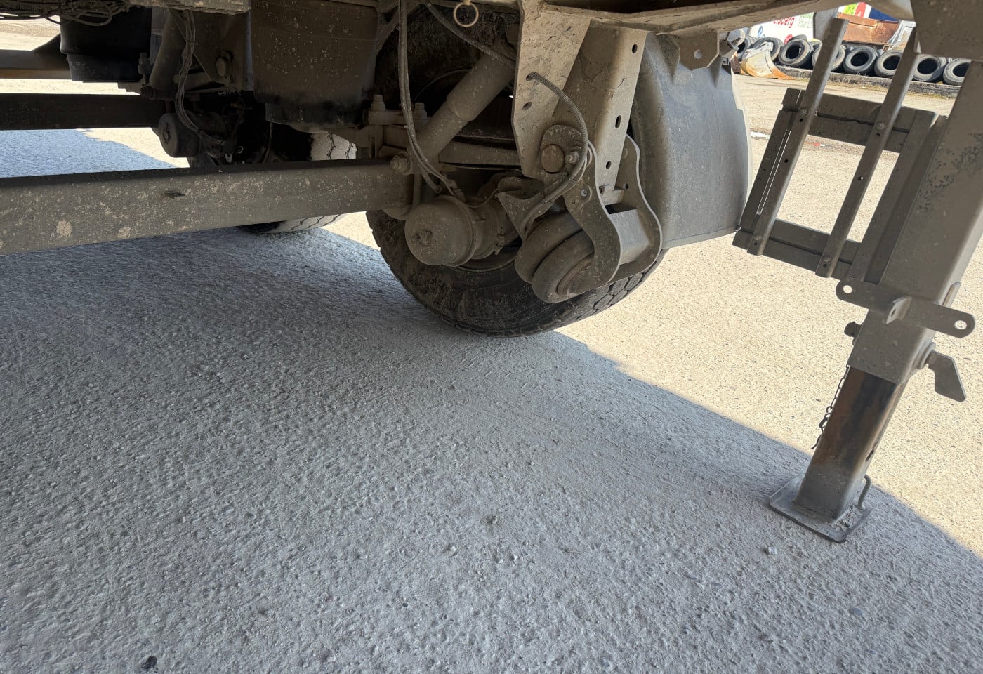 MOTO6625_2851994 vehicle image