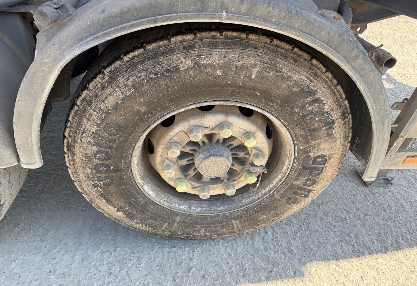 MOTO6625_2851994 vehicle image