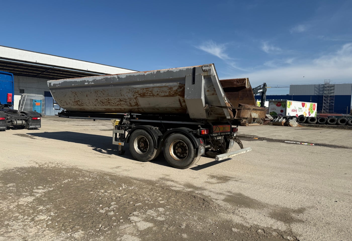 MOTO6625_2838286 vehicle image