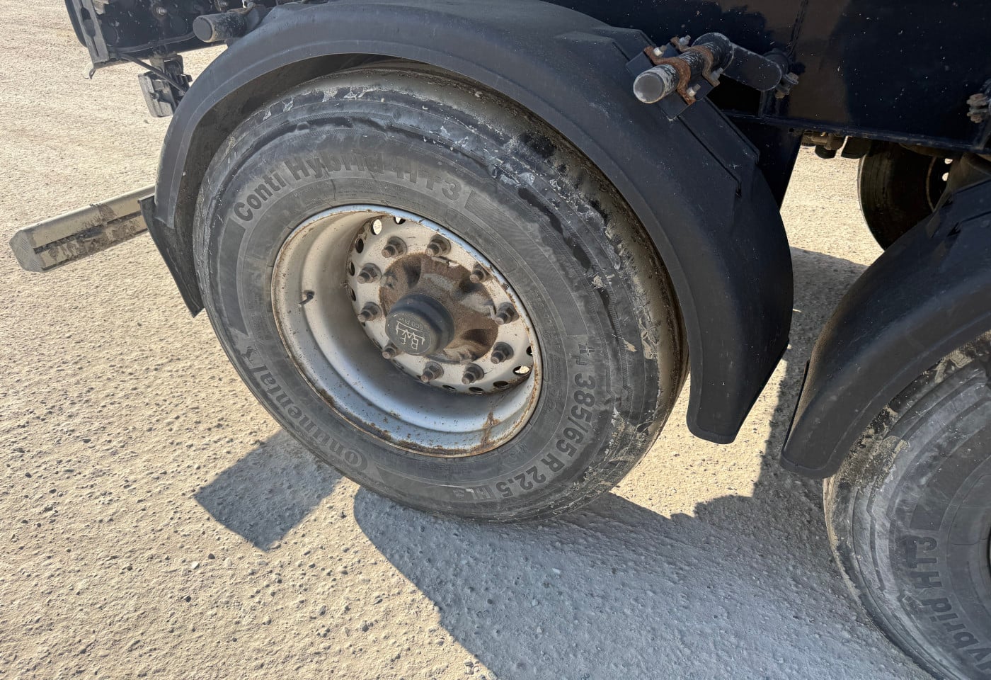 MOTO6625_2838286 vehicle image