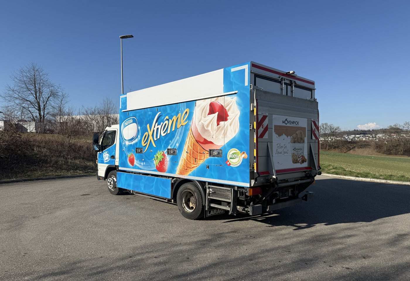 MOTO6625_2838106 vehicle image