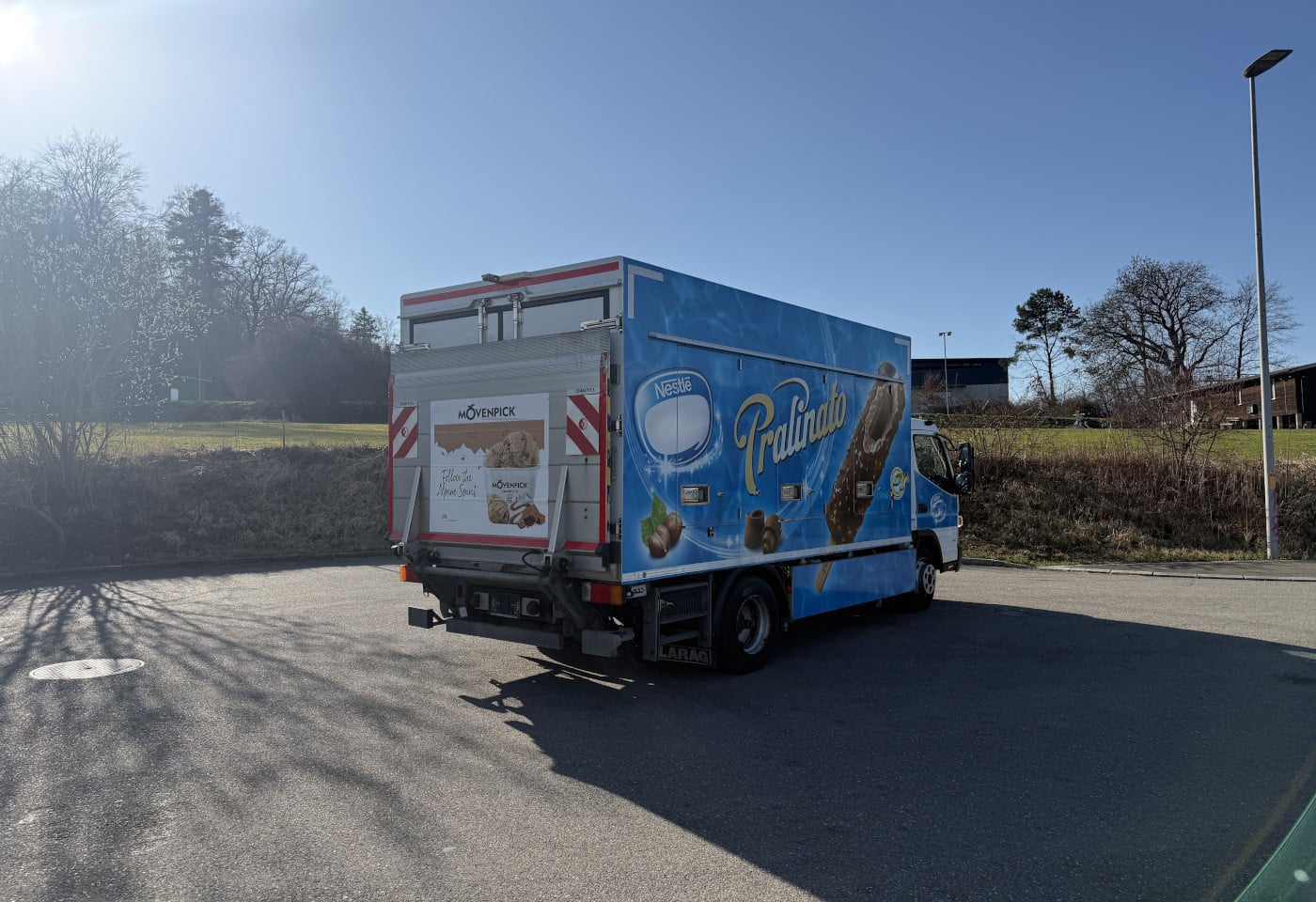 MOTO6625_2838106 vehicle image