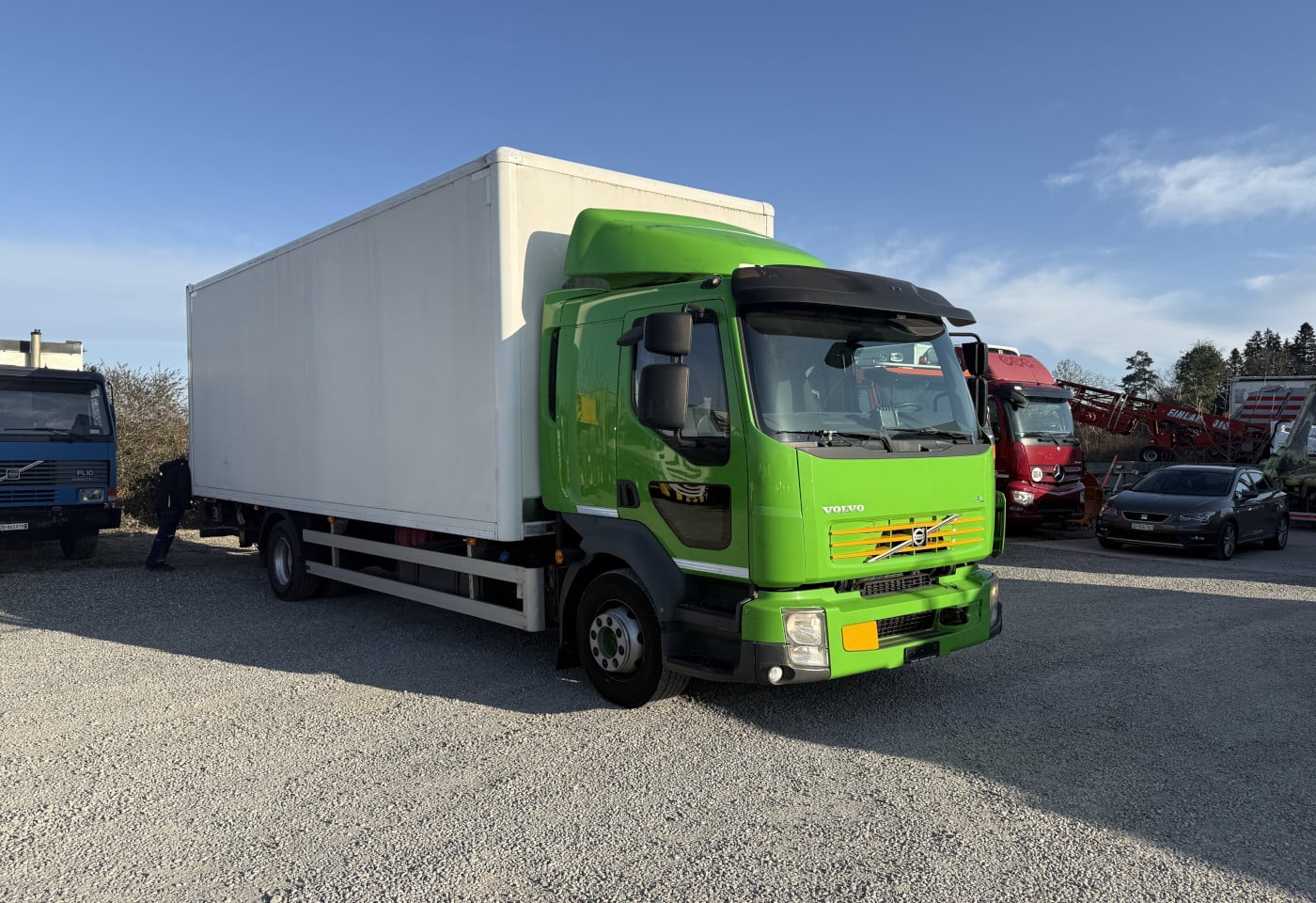 MOTO6625_2838108 vehicle image