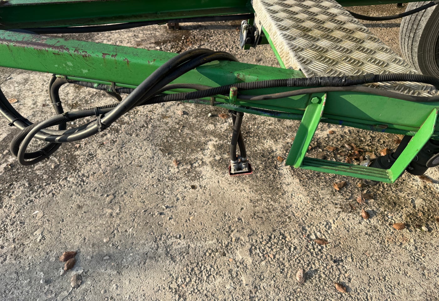 MOTO6625_2841262 vehicle image