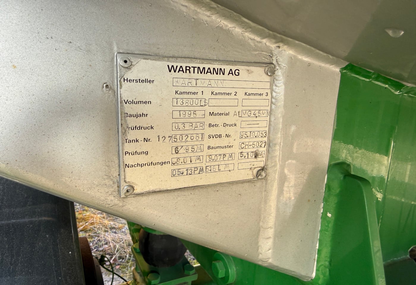 MOTO6625_2841262 vehicle image