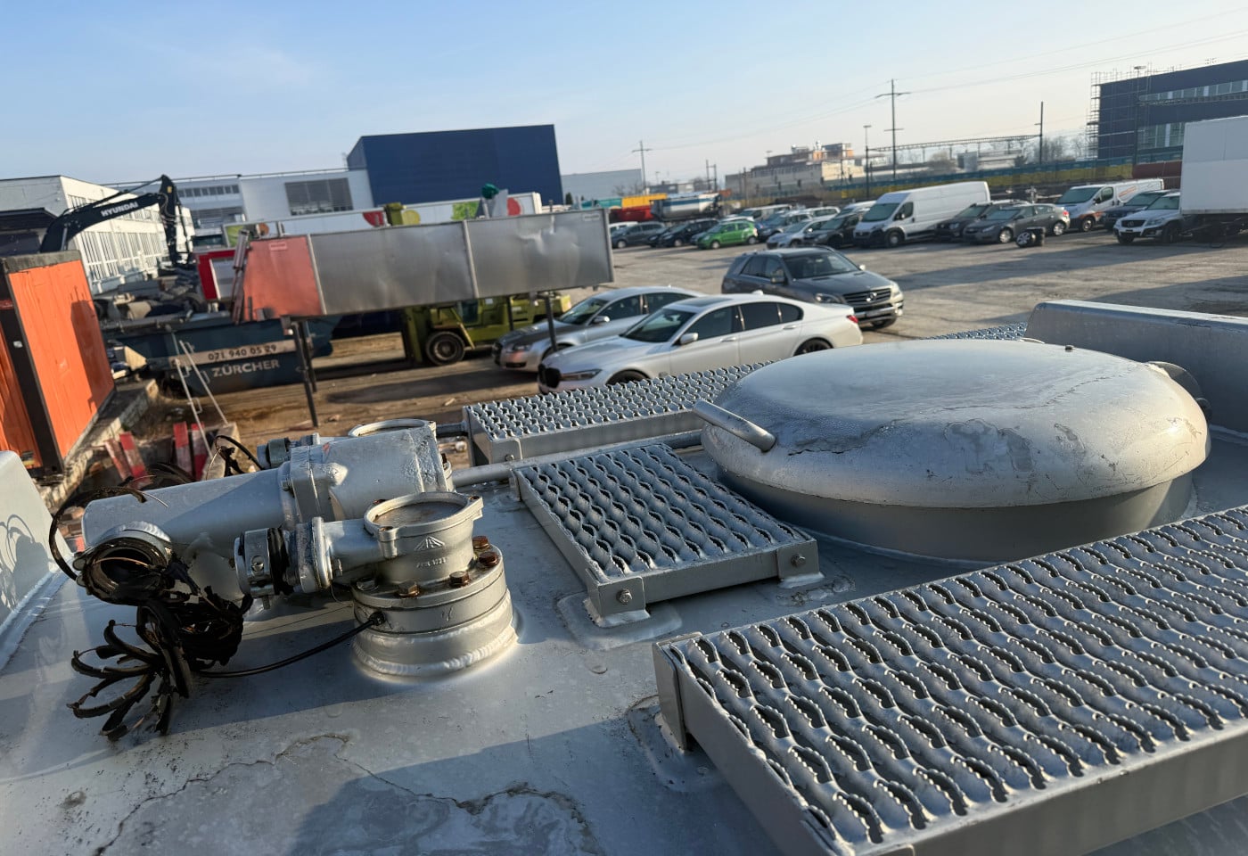 MOTO6625_2841262 vehicle image