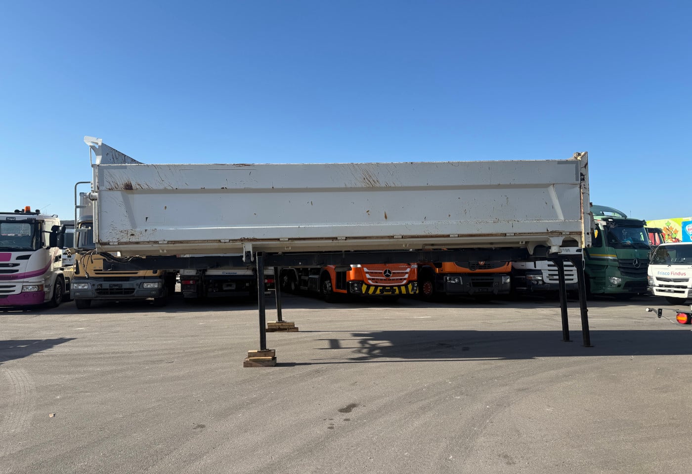 MOTO6625_2841267 vehicle image