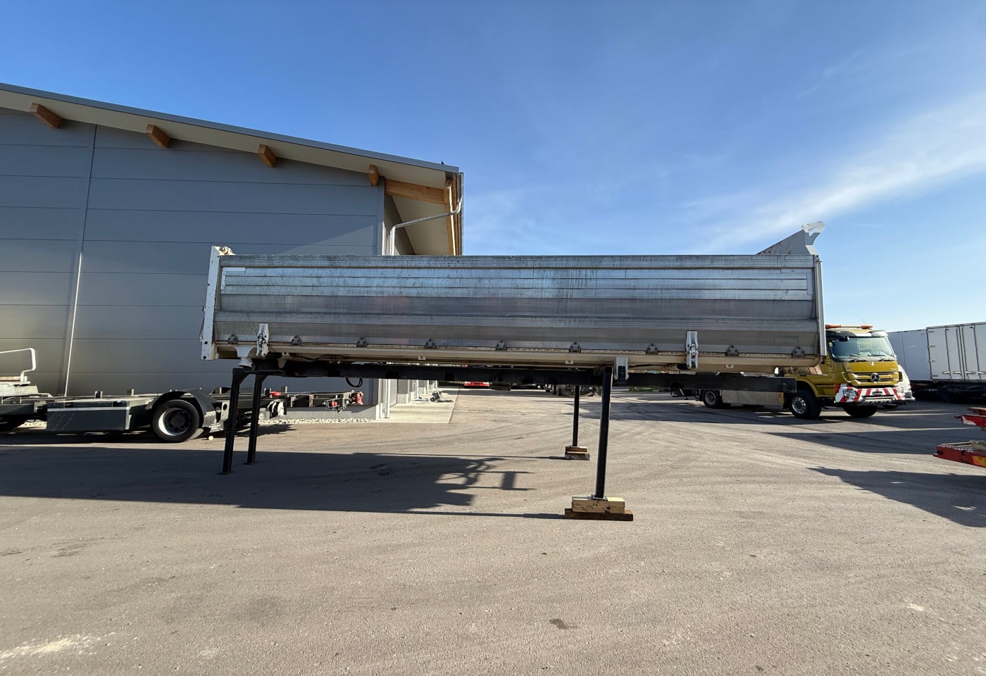 MOTO6625_2841267 vehicle image