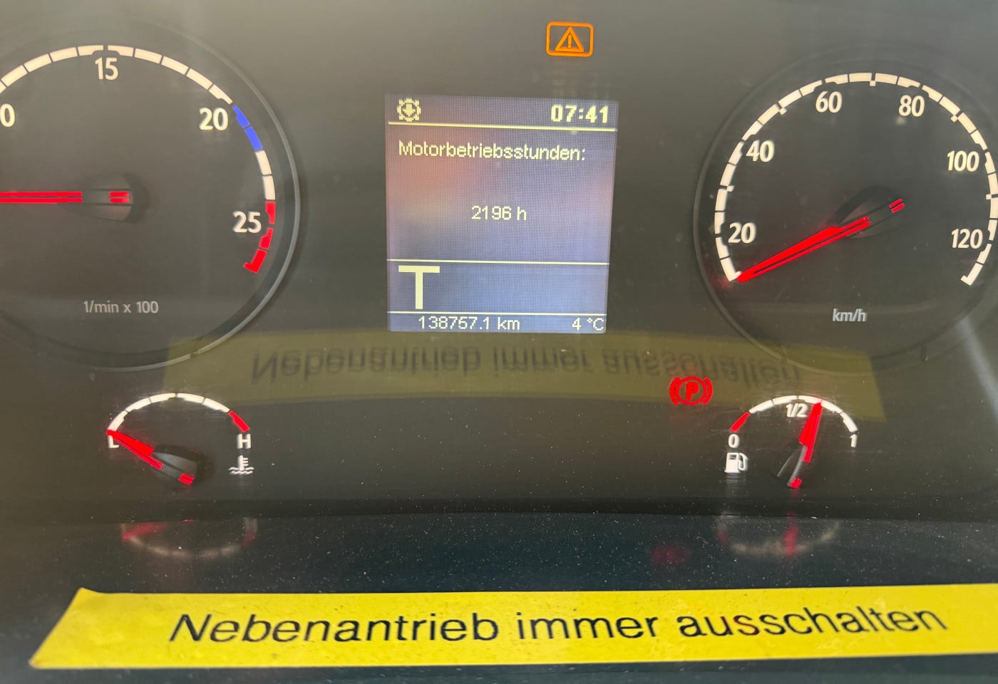 MOTO6625_2841264 vehicle image