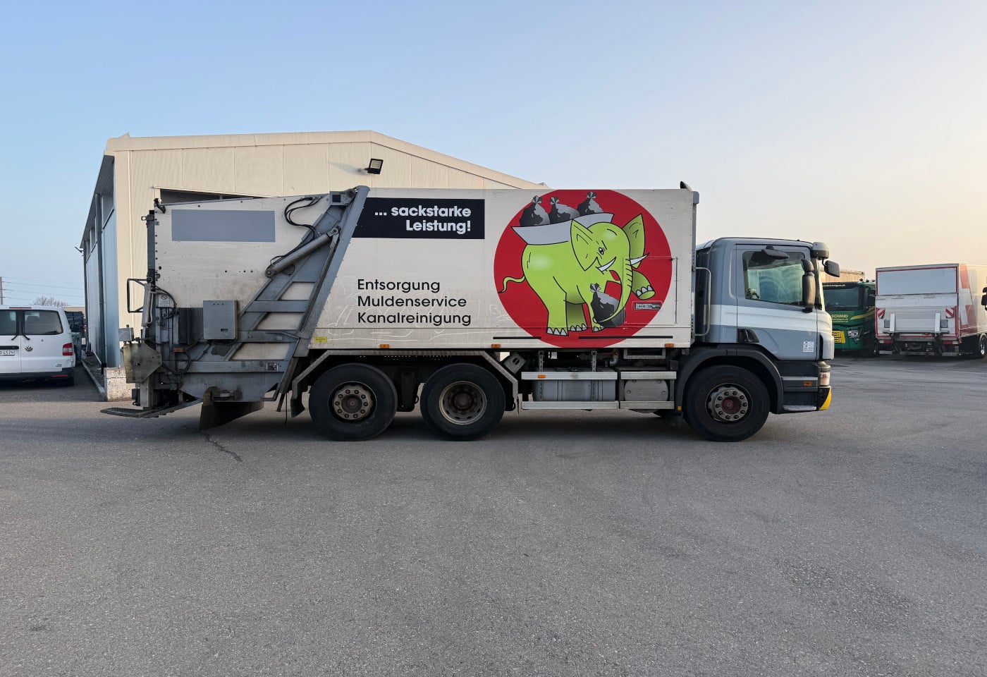 MOTO6625_2841264 vehicle image