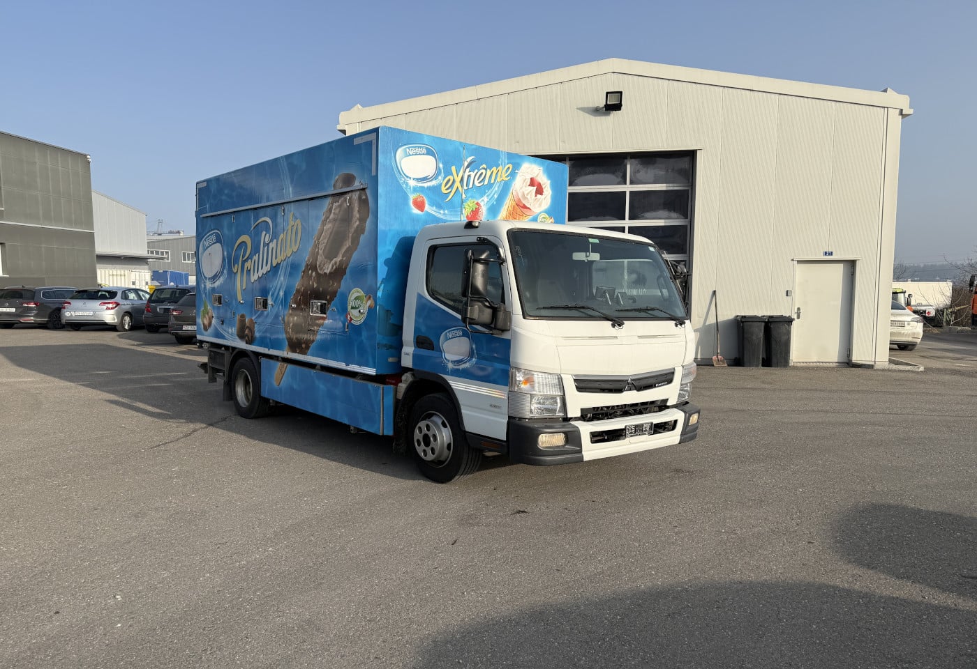 MOTO6625_2841453 vehicle image