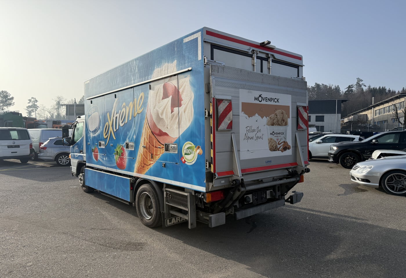 MOTO6625_2841453 vehicle image