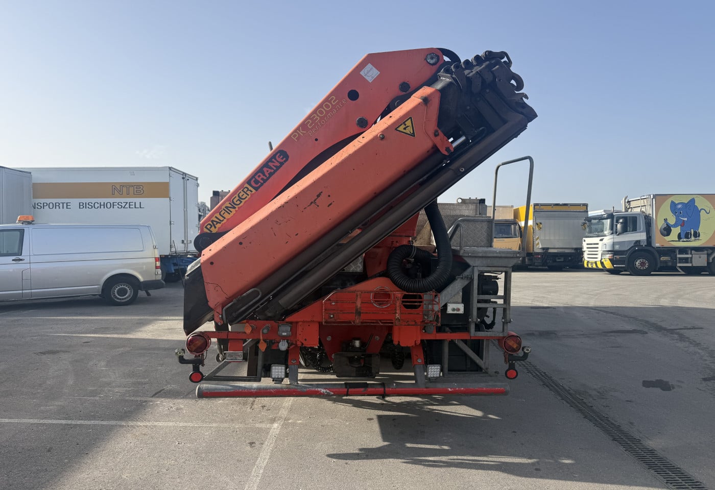 MOTO6625_2841268 vehicle image