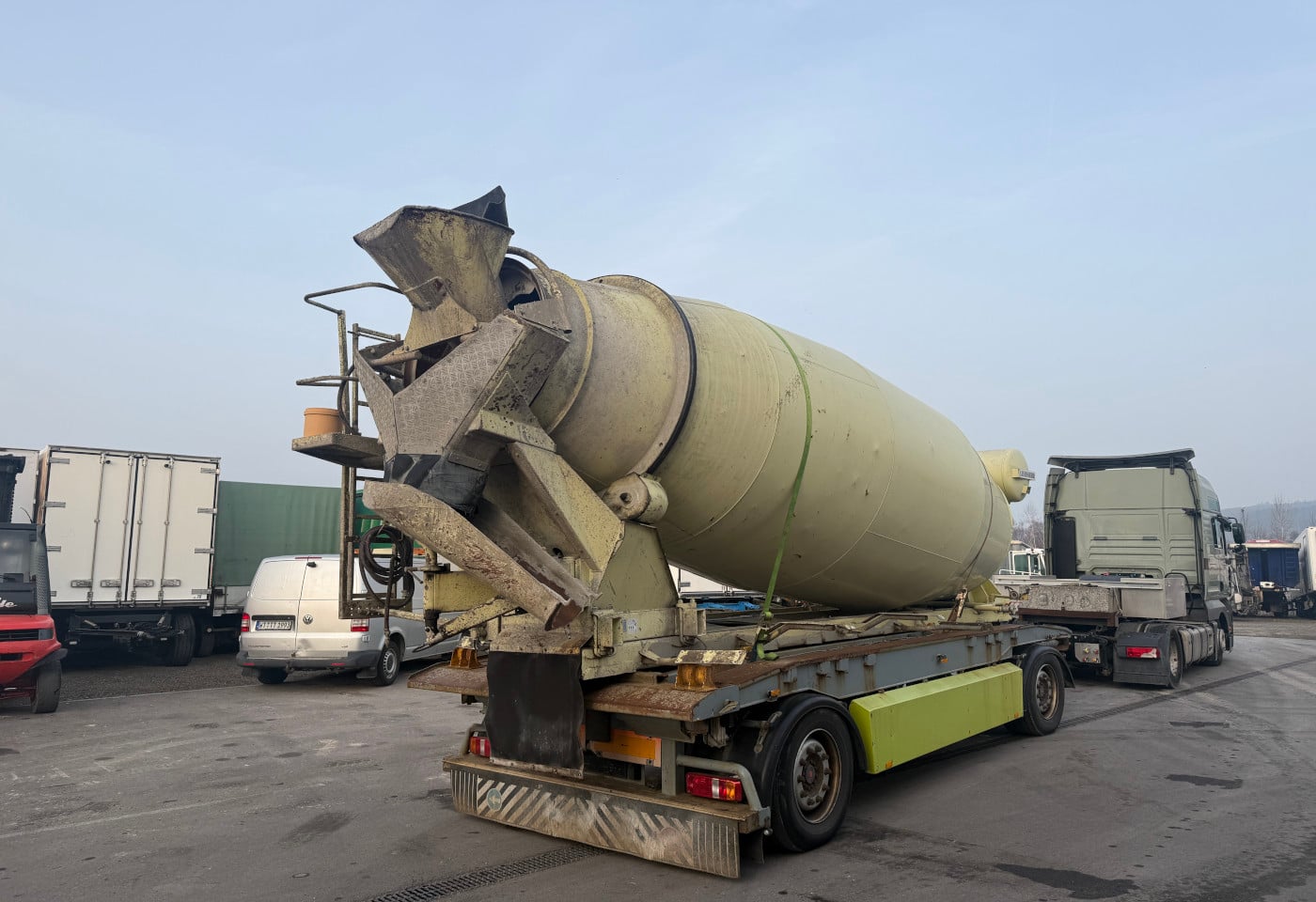 MOTO6625_2842362 vehicle image