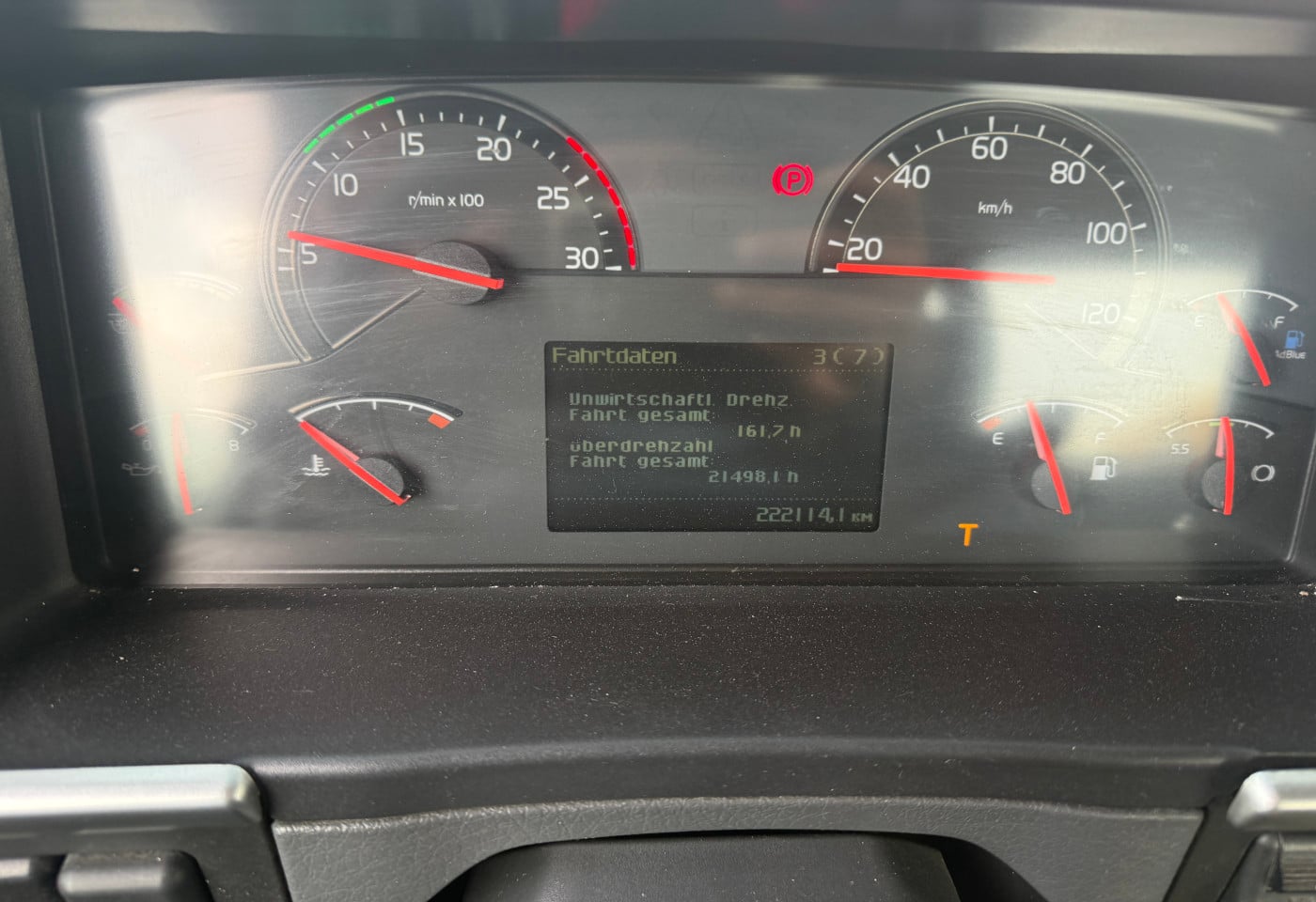 MOTO6625_2844730 vehicle image