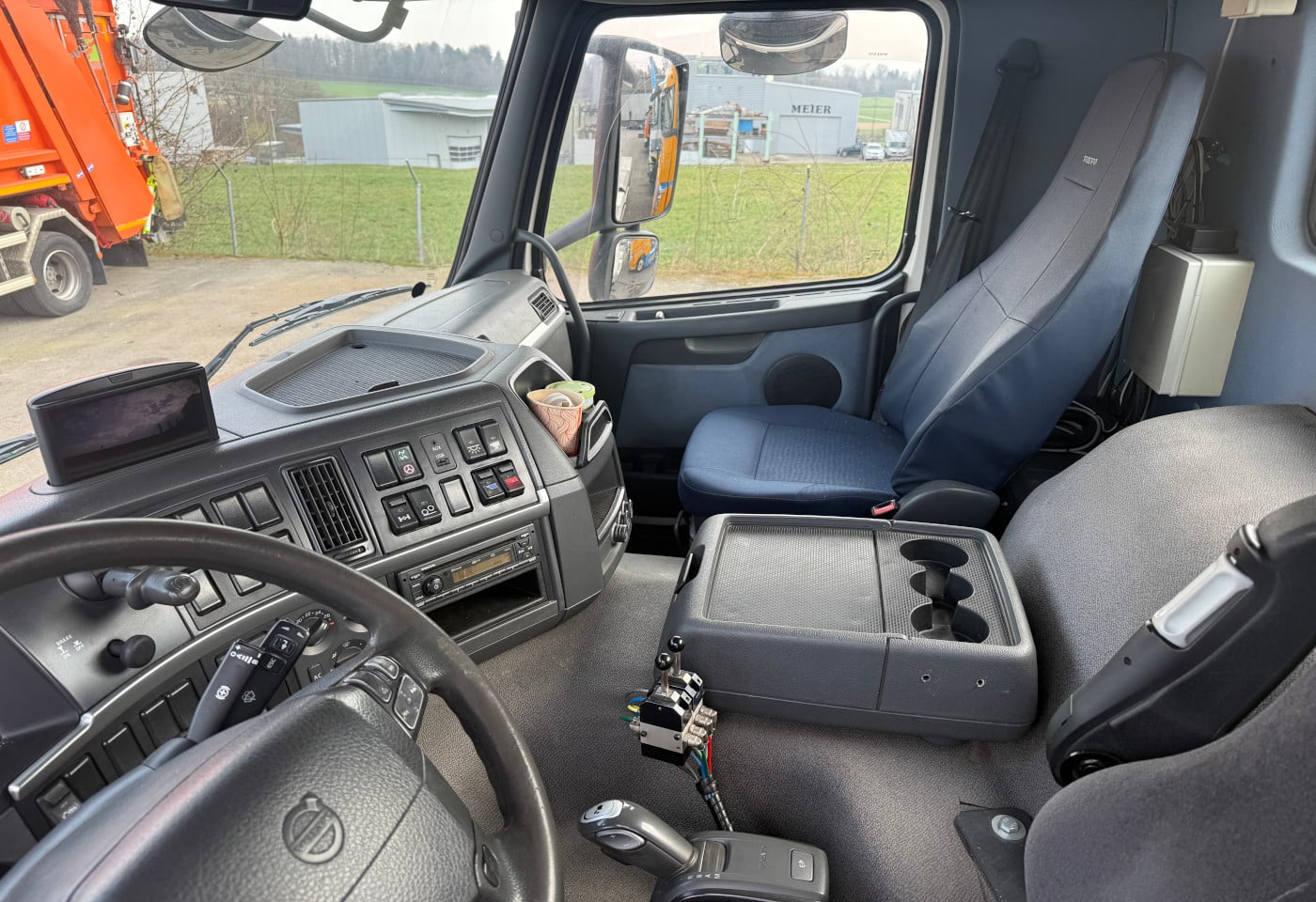 MOTO6625_2844730 vehicle image