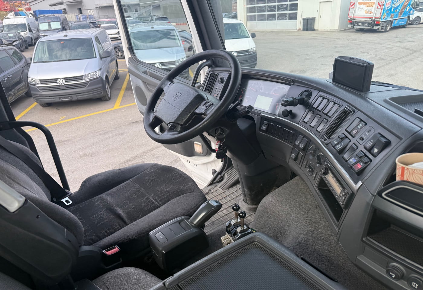 MOTO6625_2844730 vehicle image