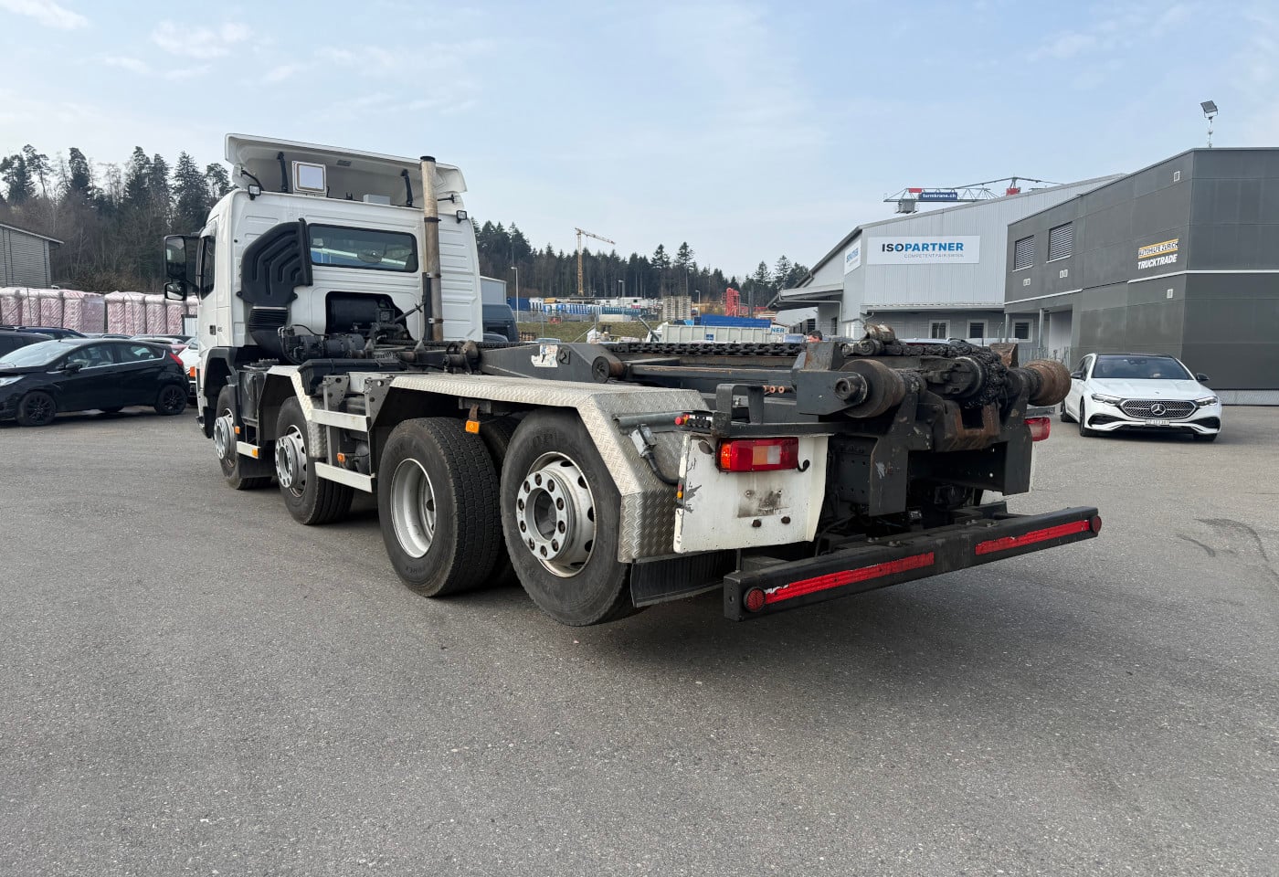 MOTO6625_2844730 vehicle image