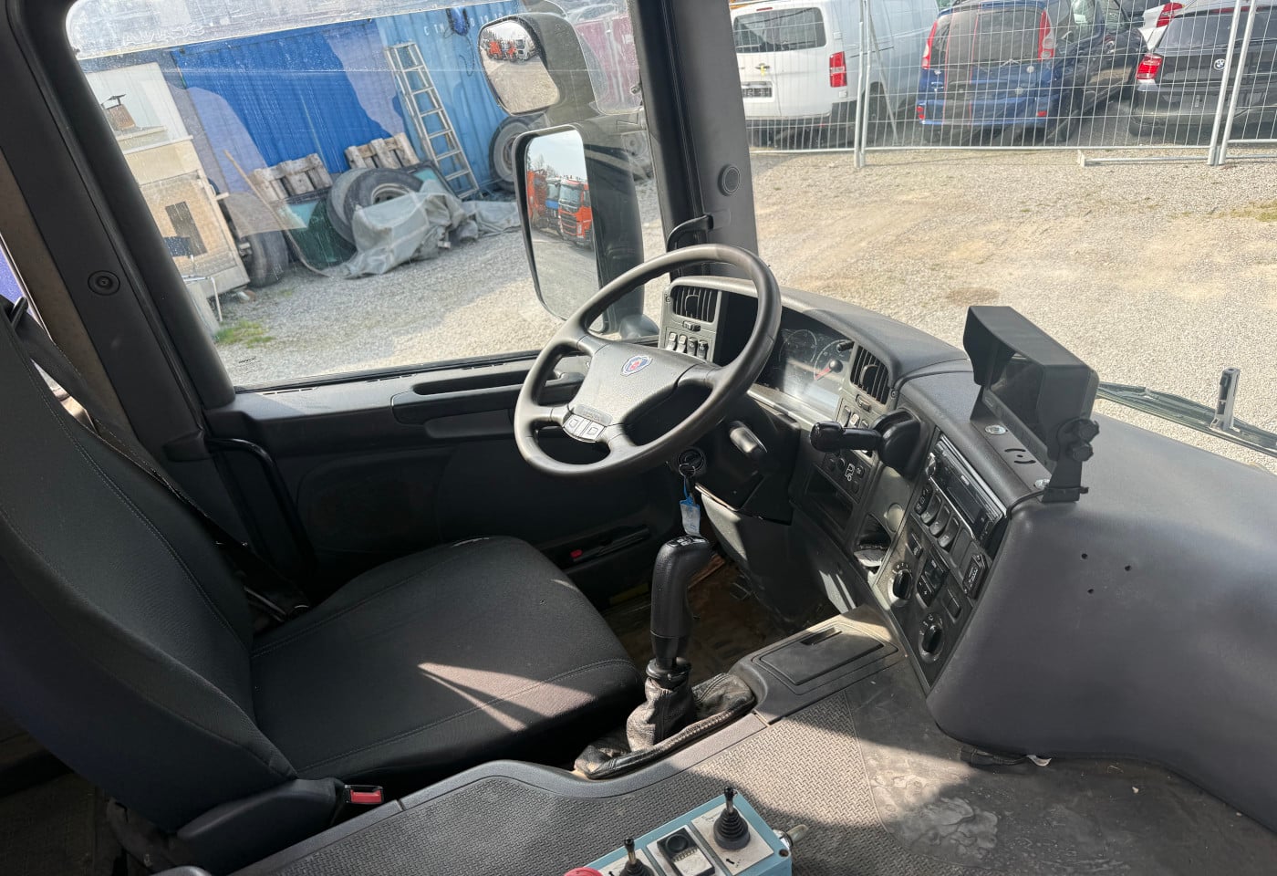 MOTO6625_2845119 vehicle image