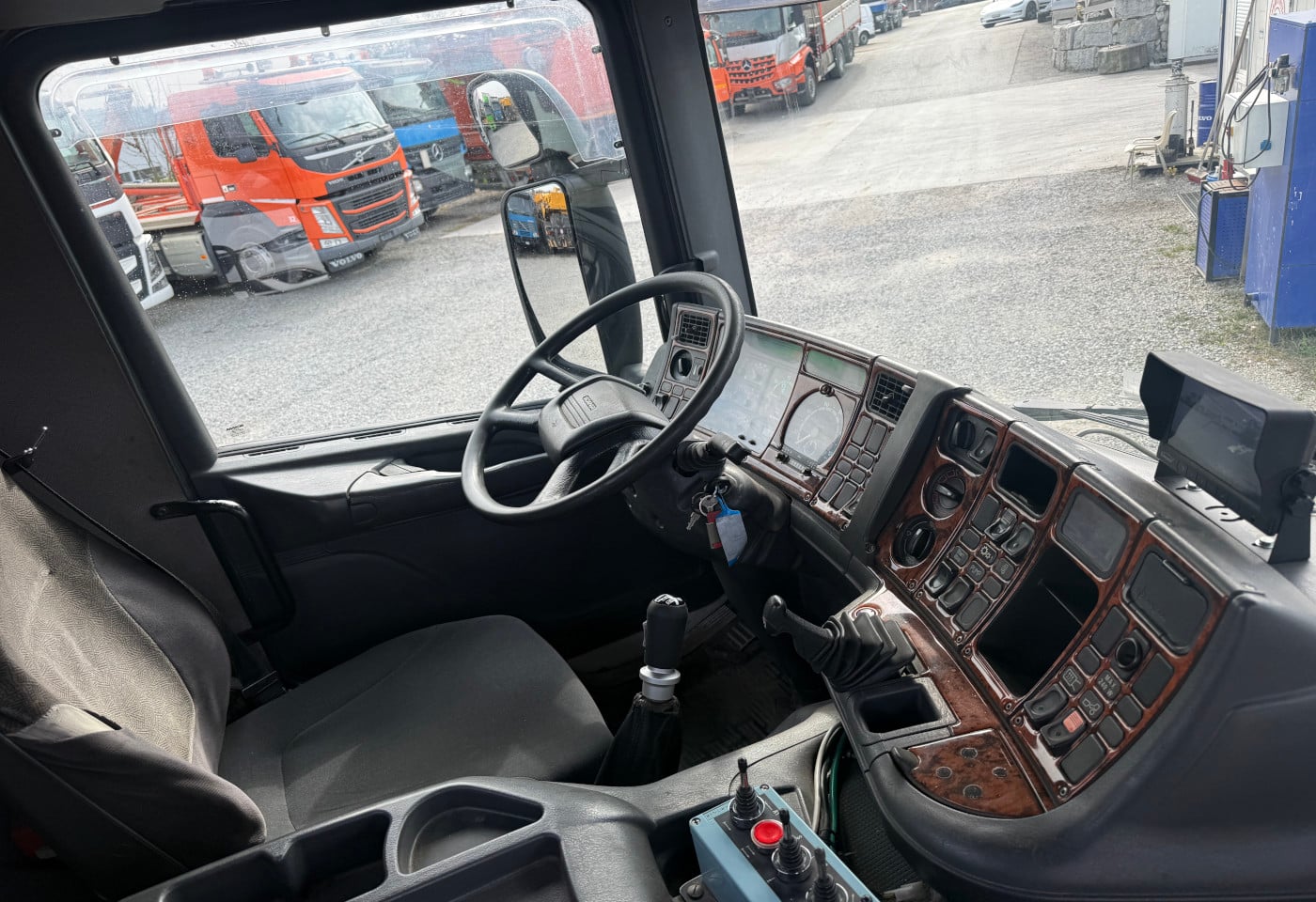 MOTO6625_2844731 vehicle image