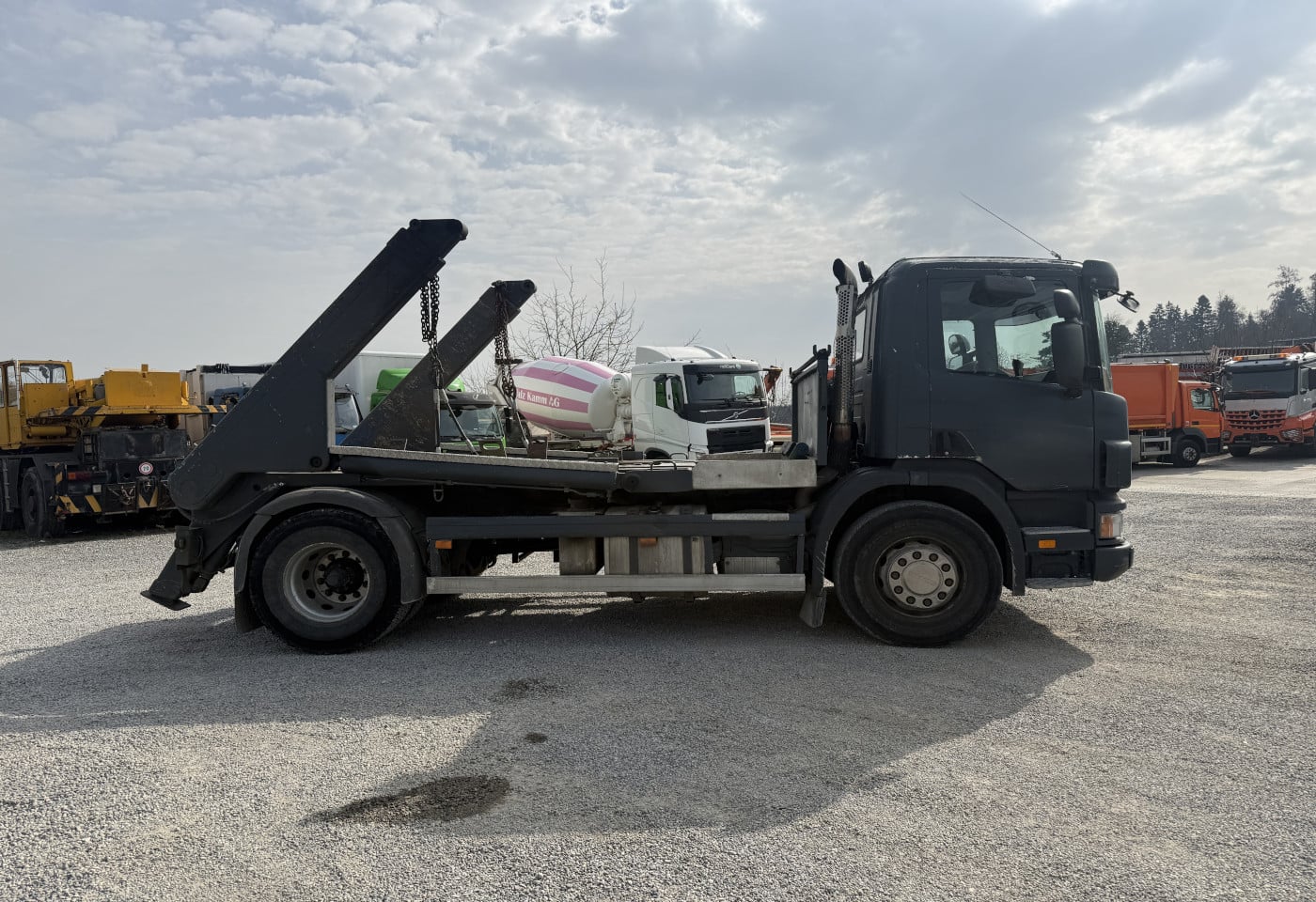 MOTO6625_2844731 vehicle image