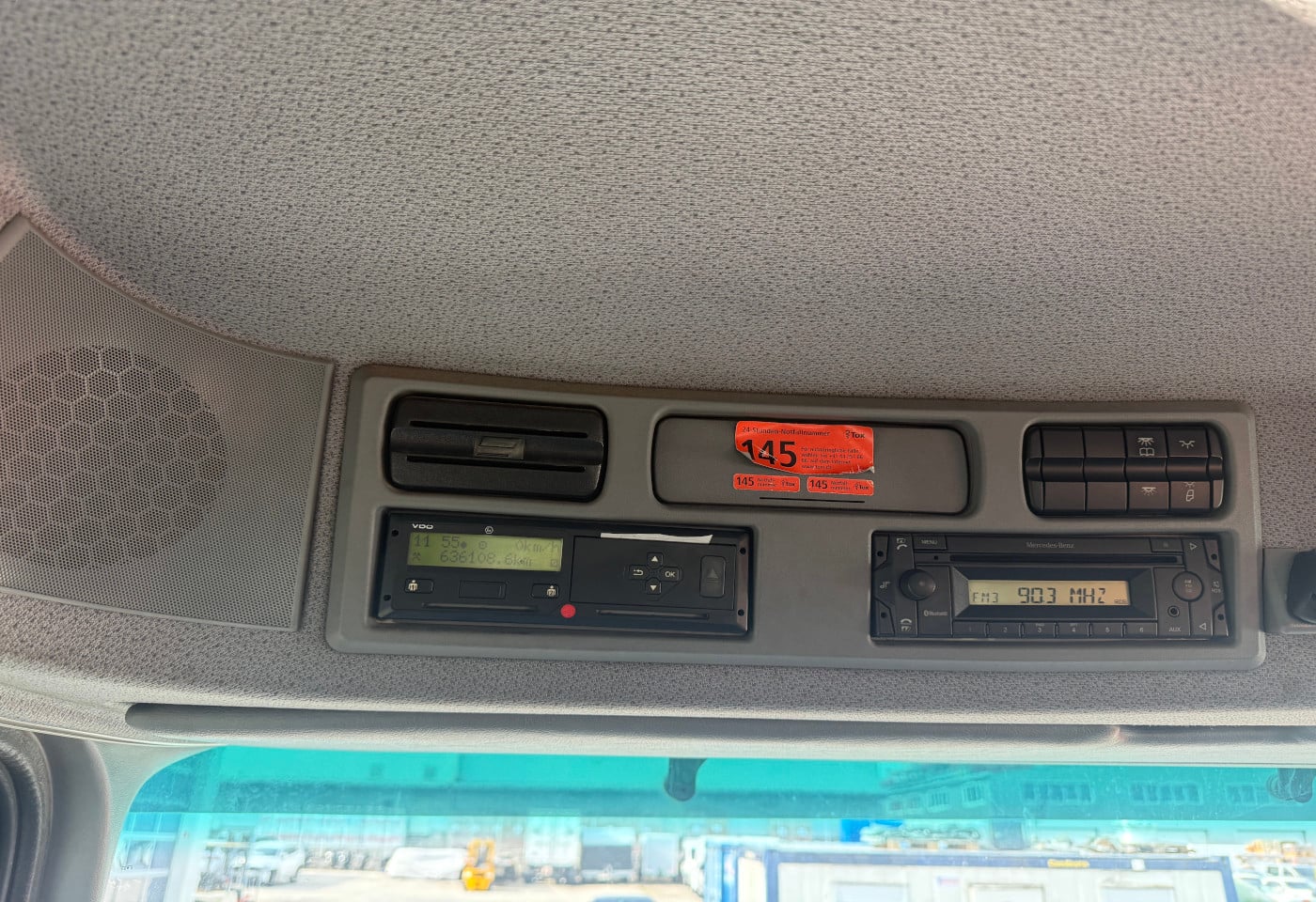 MOTO6625_2844388 vehicle image