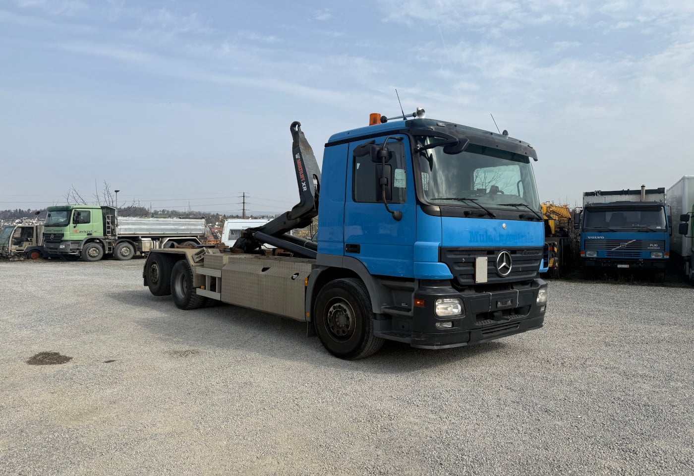 MOTO6625_2844388 vehicle image