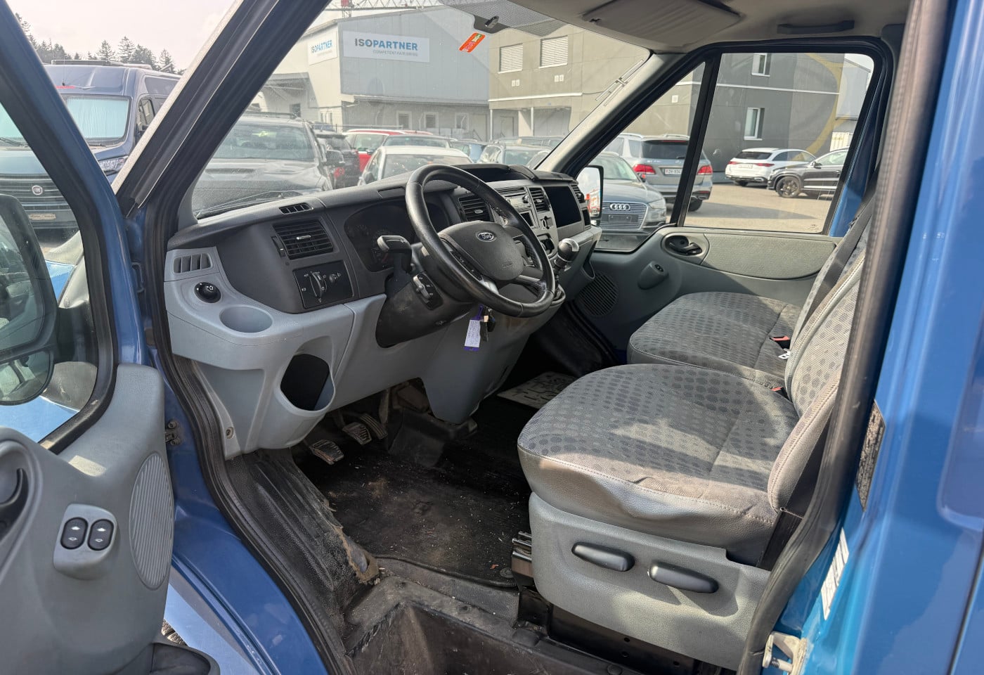 MOTO6625_2844733 vehicle image