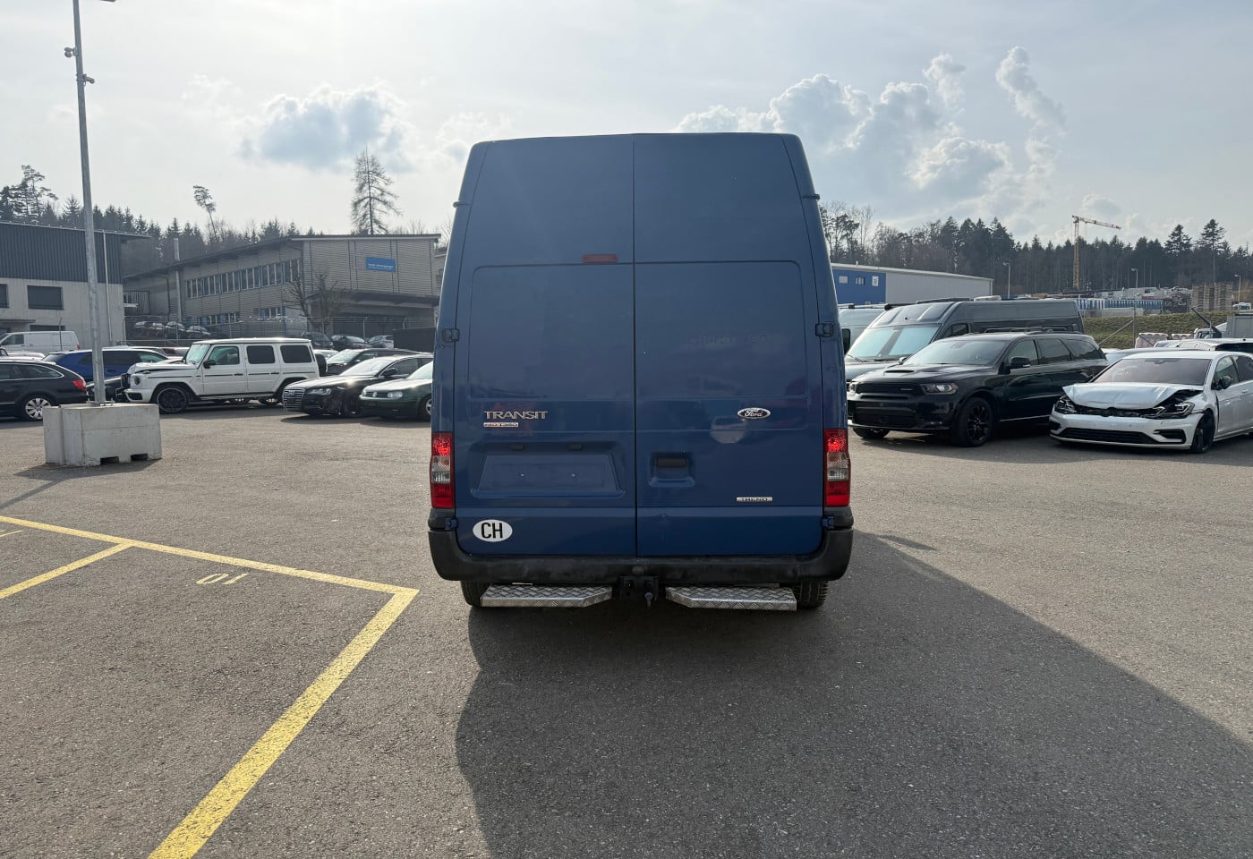 MOTO6625_2844733 vehicle image