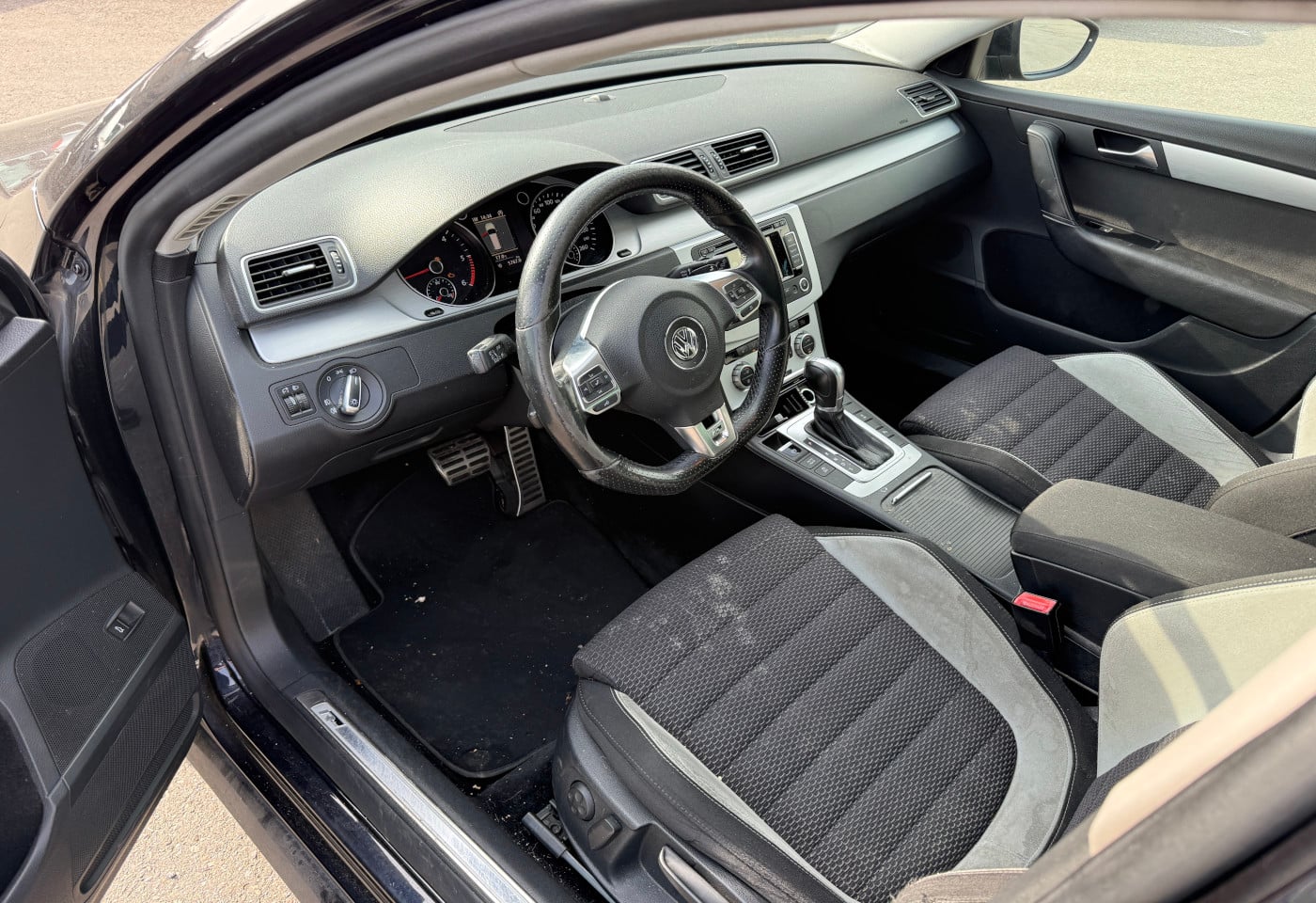 MOTO6625_2844931 vehicle image