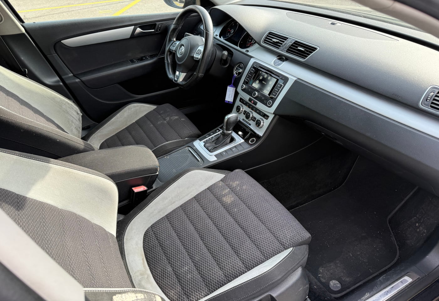 MOTO6625_2844931 vehicle image